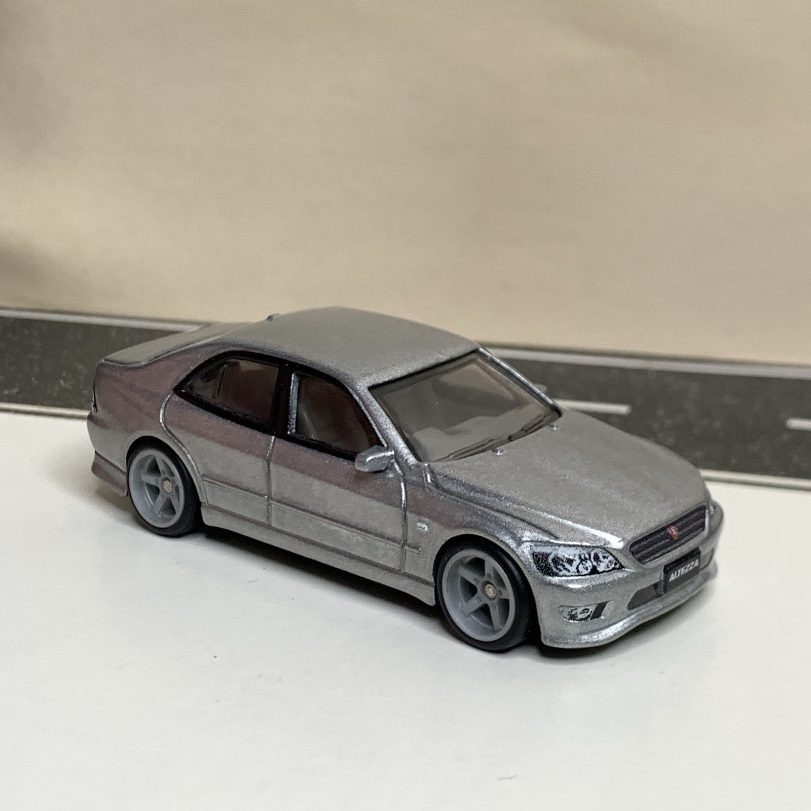 Hot Wheels Premium Modern Classics ’98 Toyota Altezza Lexus IS300 Silver 1:64 NM