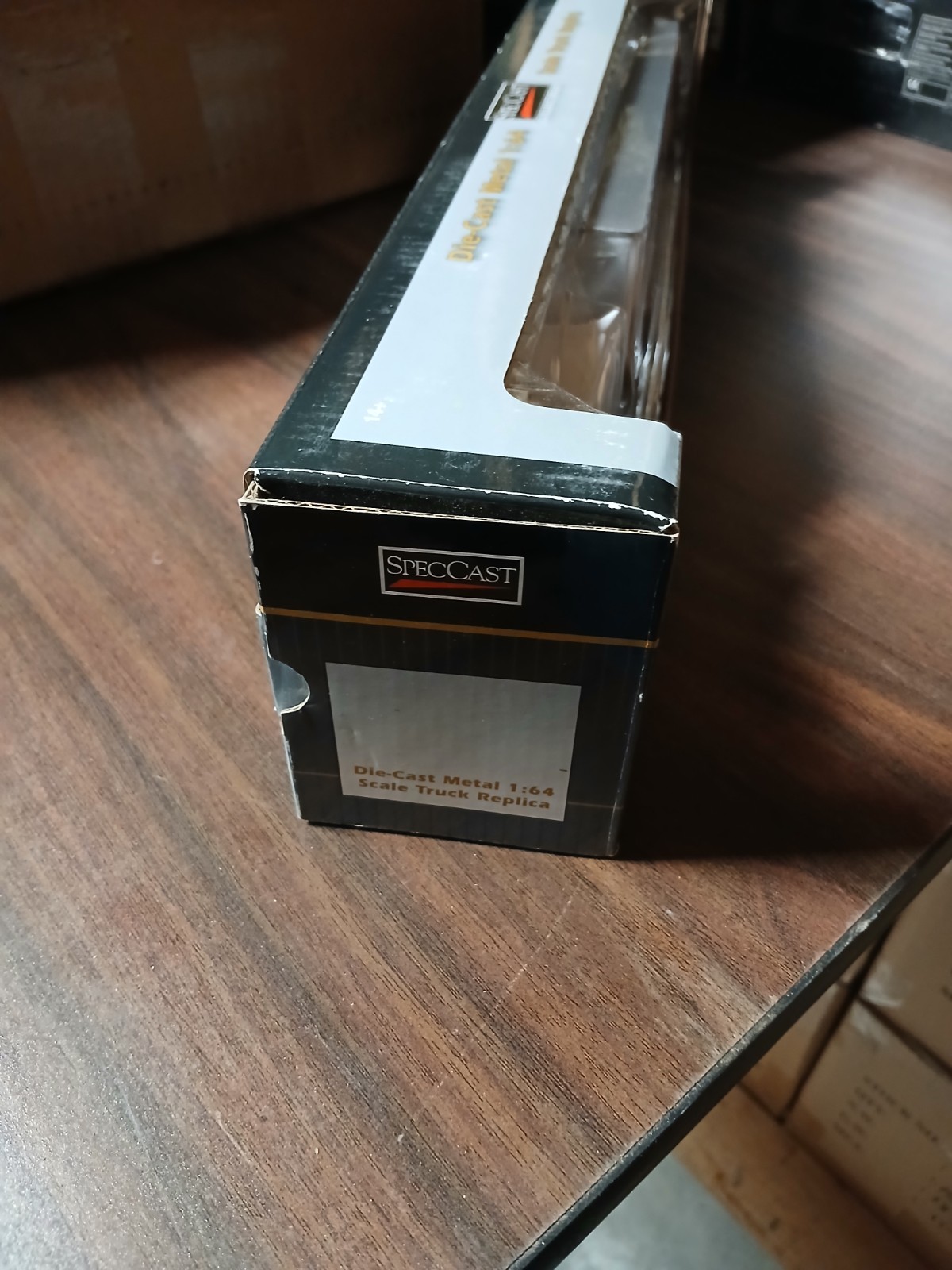 1/64 Diamond Vogel Paint Volvo 770 Semi SpecCast