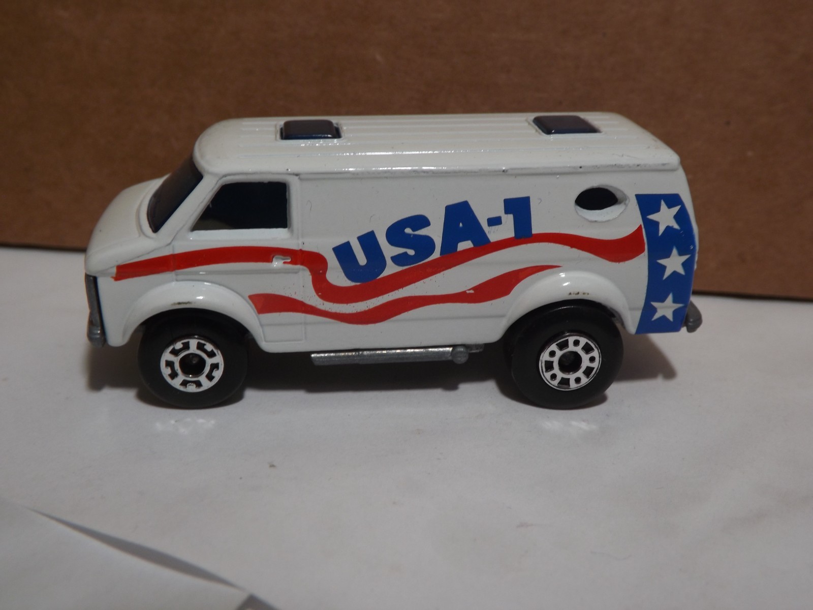 Matchbox Superfast White USA-1 Chevy Van No. 68 Made In England By Lesney