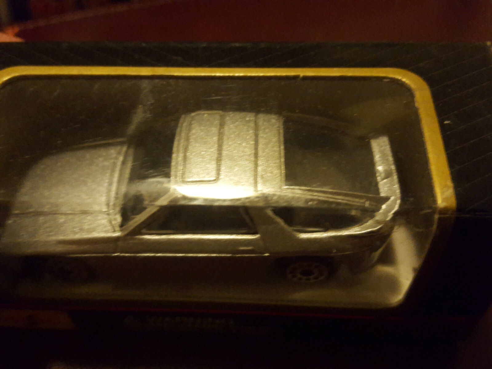 Maisto special edition diecast car silver