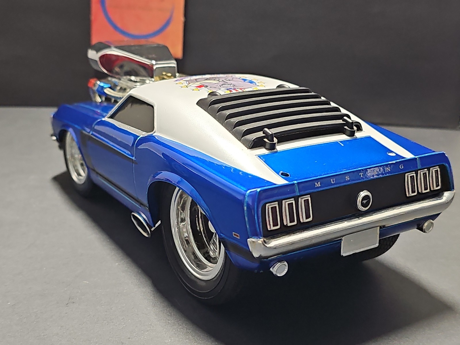 Vntg 2004 Muscle Machines 1969 Ford Mustang Vote America 1:18 Diecast Car NO BOX