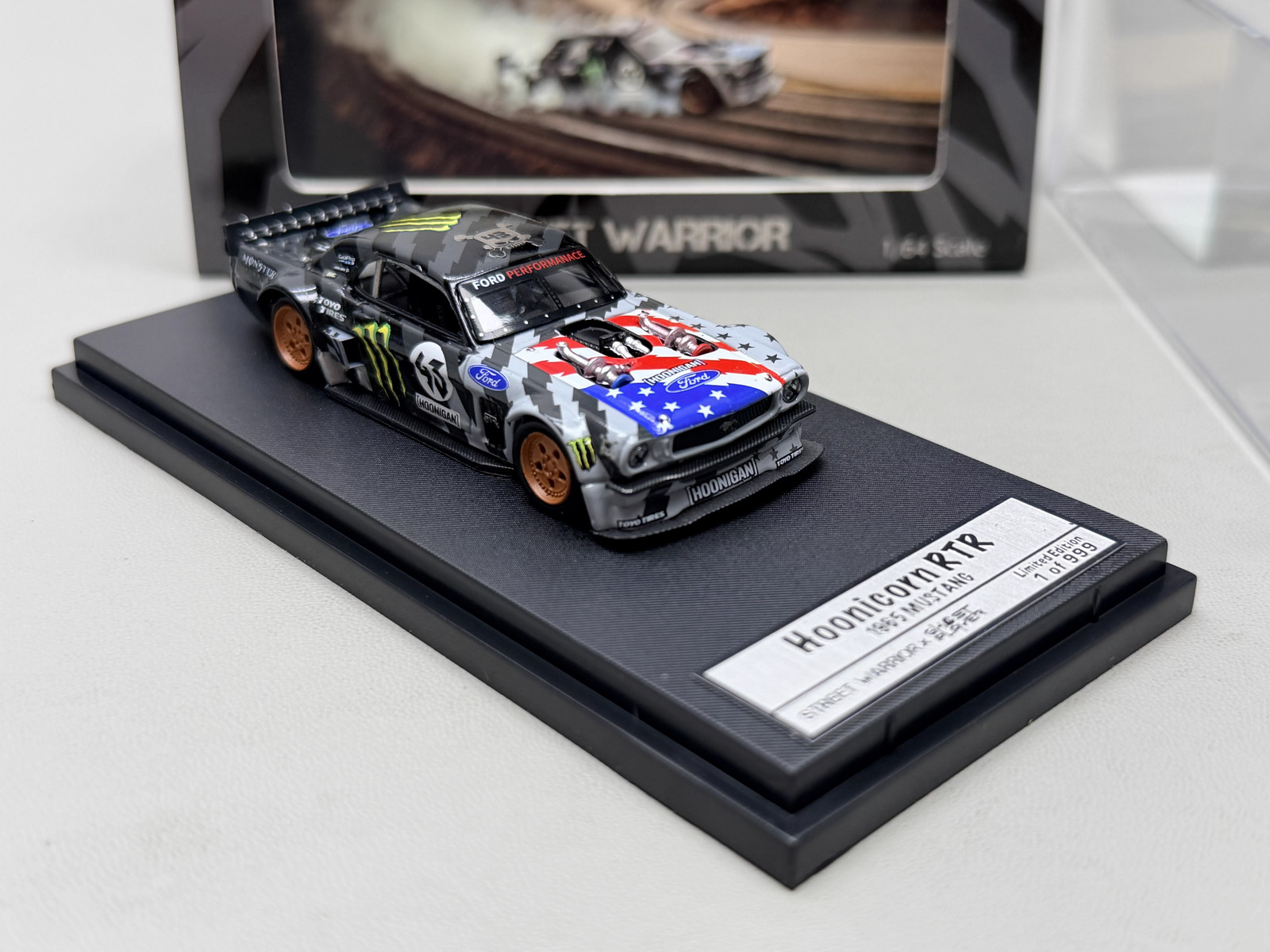 1:64 Diecast Mustang USA Flag Monster Energy Livery Alloy Model Collectible