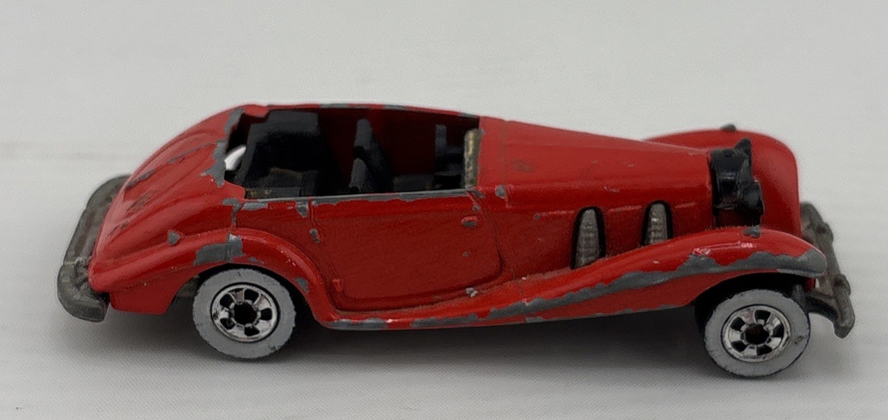 Mattel Hot Wheels 1982 Mercedes 540K Diecast Car Red H2.