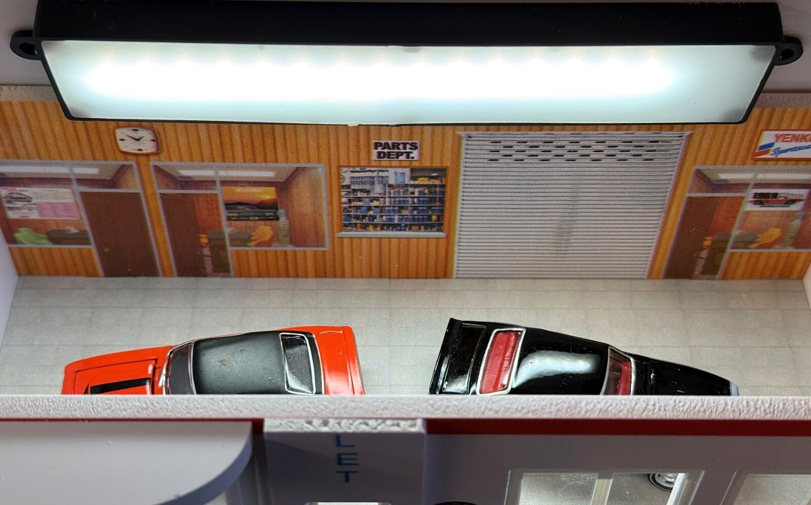 1/64 SCALE, YENKO CHEVROLET SHOWROOM DIORAMA!