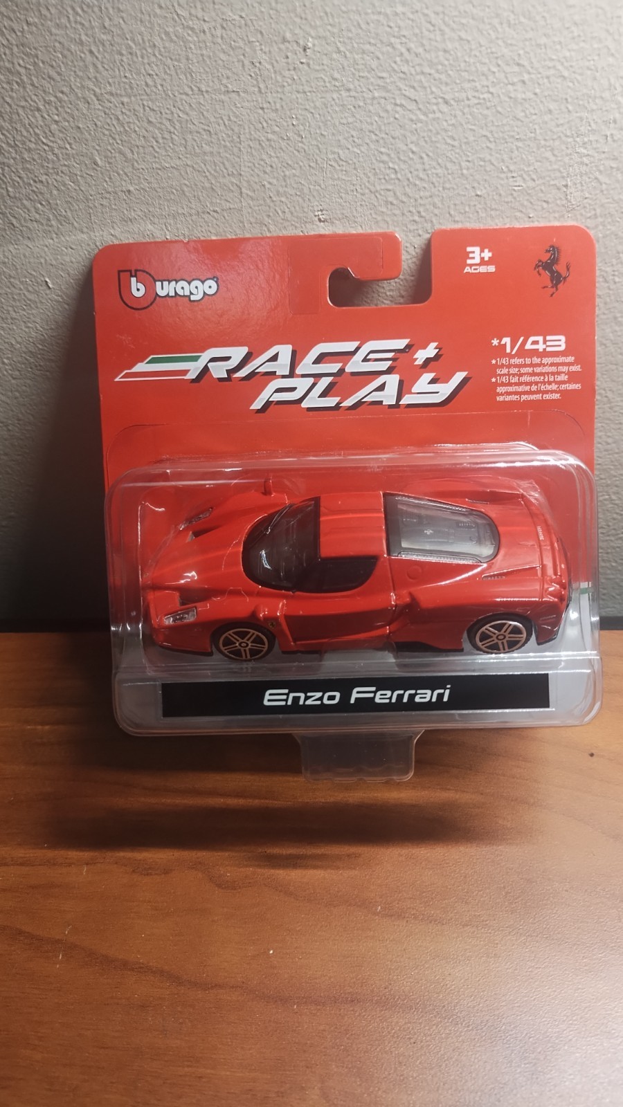 Race and Play Enzo Ferrari Red 1:43 Scale Burago Ages 3 & Up New
