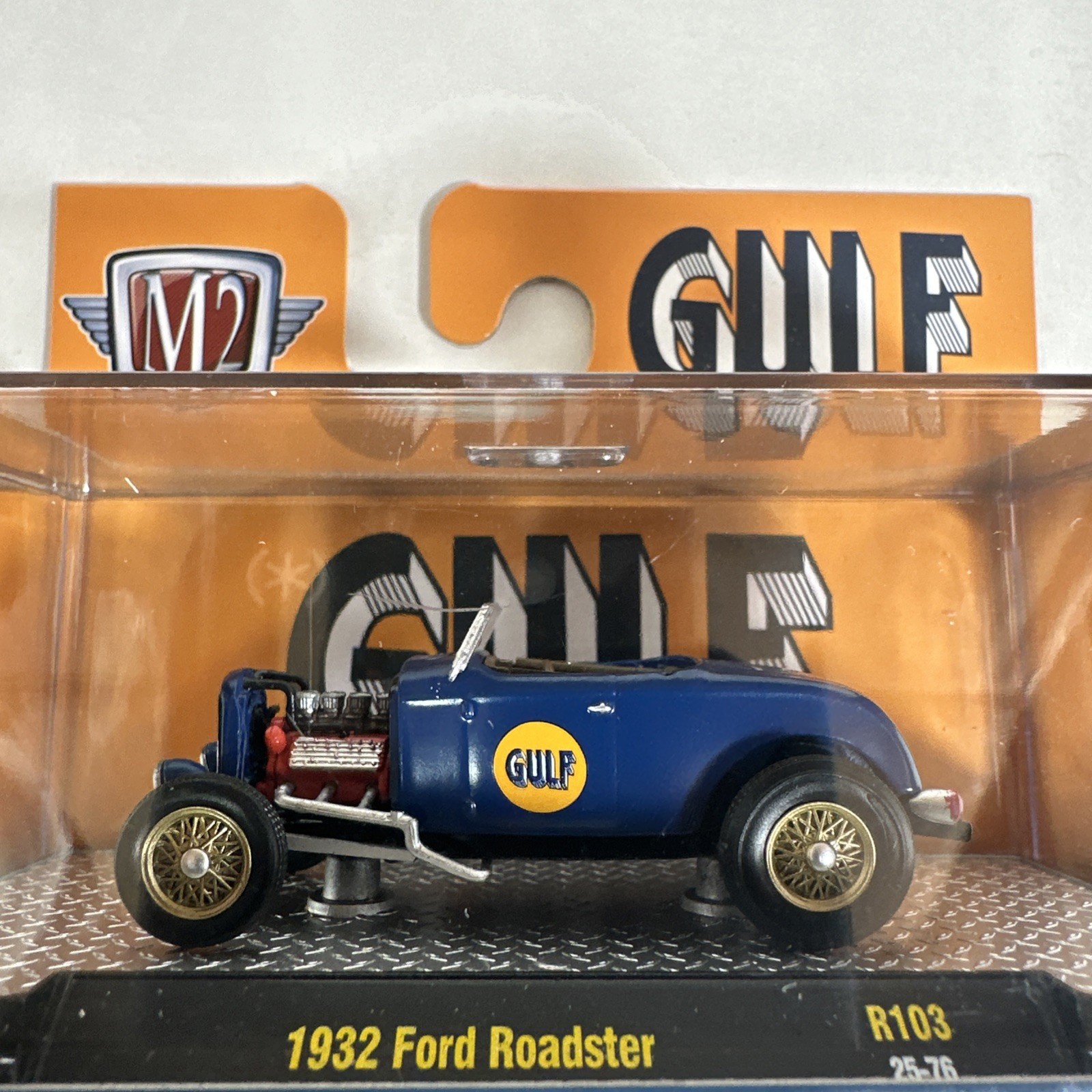 1932 Ford Roadster Gulf Blue M2 Machines R103 25-76 New in Package