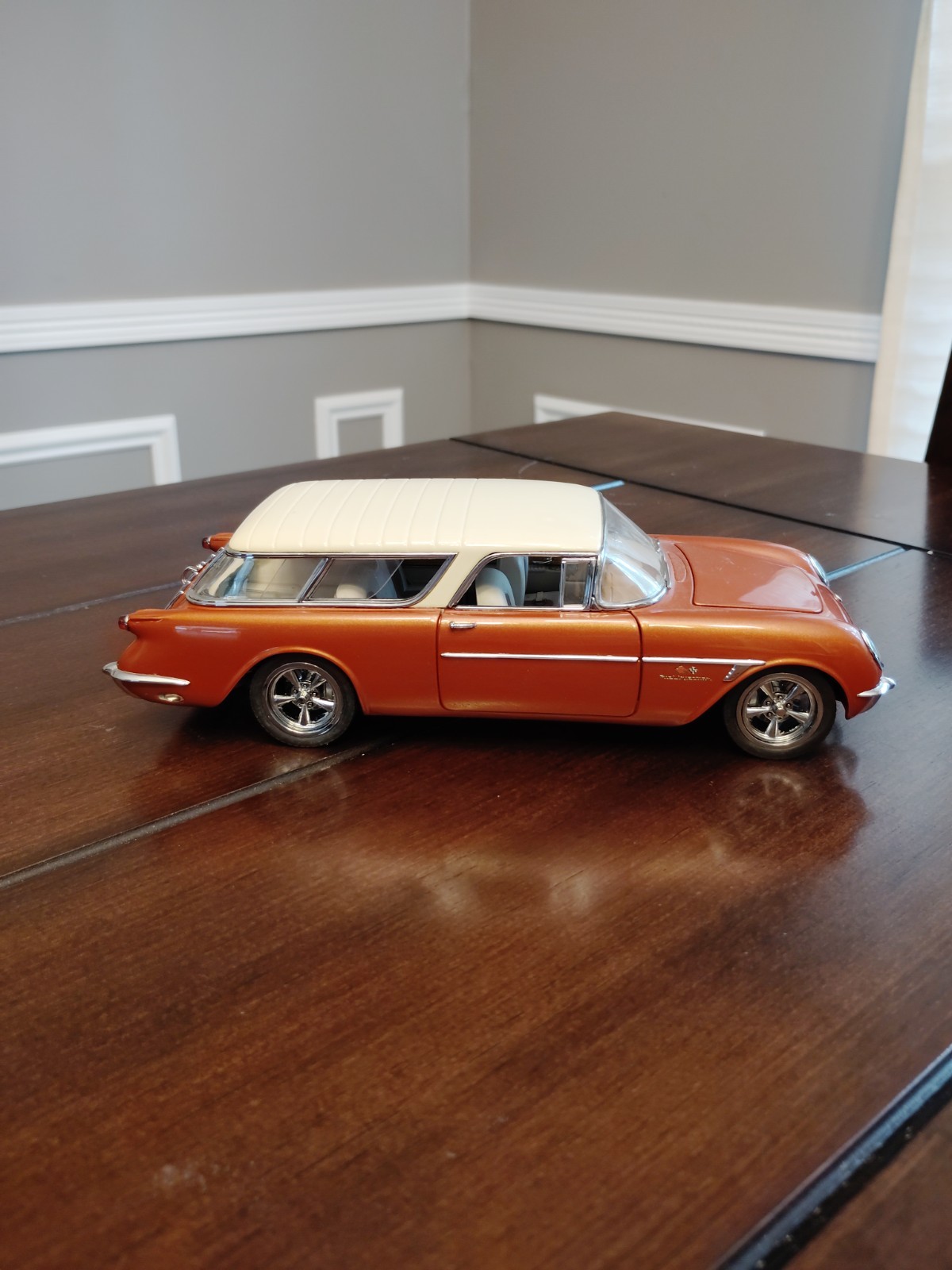 DANBURY MINT-1954 CORVETTE NOMAD CUSTOM 1/24 GOMAD-LIMITED EDITION SERIAL # 7286
