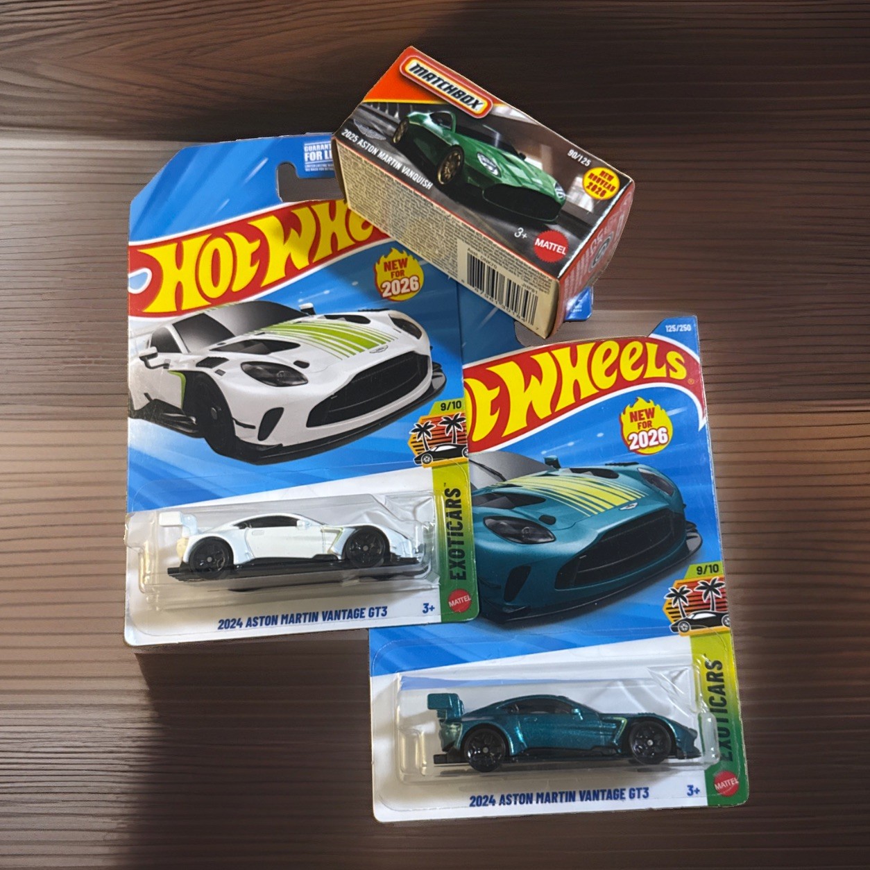 2026 Hot Wheels EXOTICS 2024 Aston Martin Vantage X2 + 2026 Power Grab VANQUISH