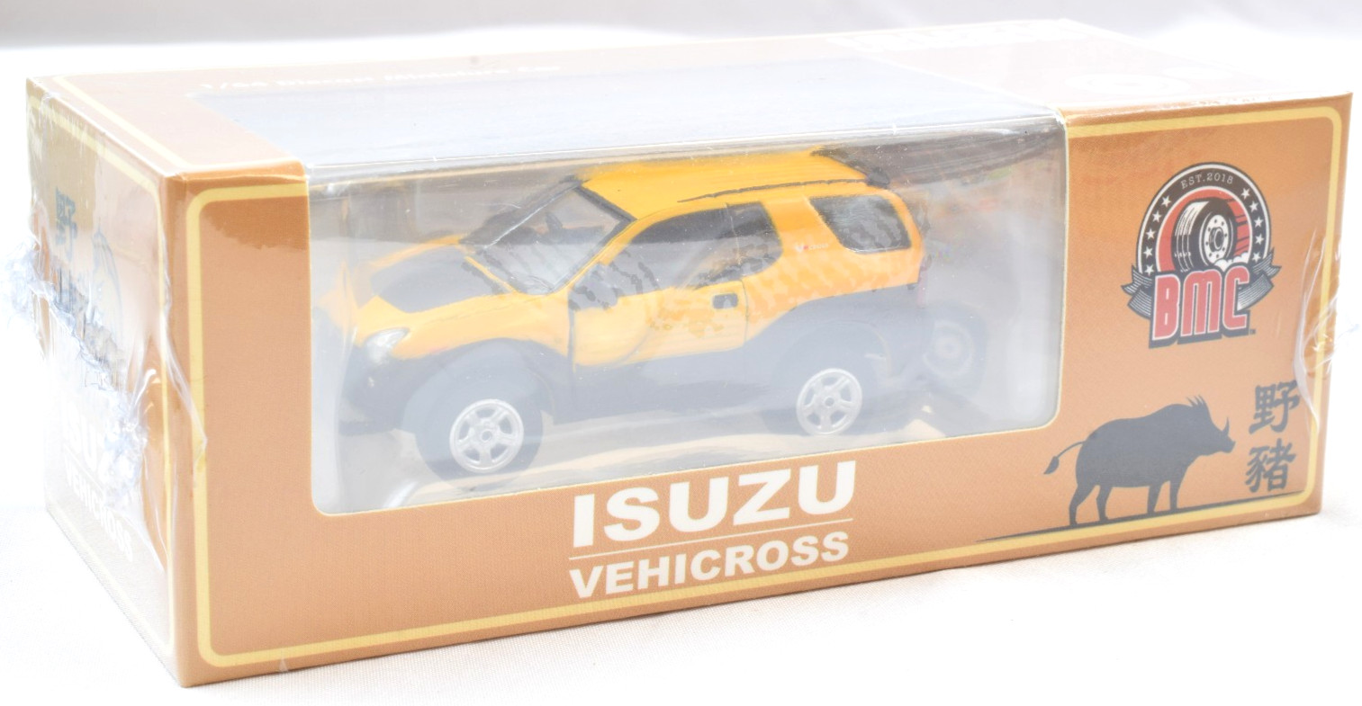 BM Creations 1997-2001 Isuzu Vehicross – Yellow – RHD 1:64 Diecast Car 64B0326