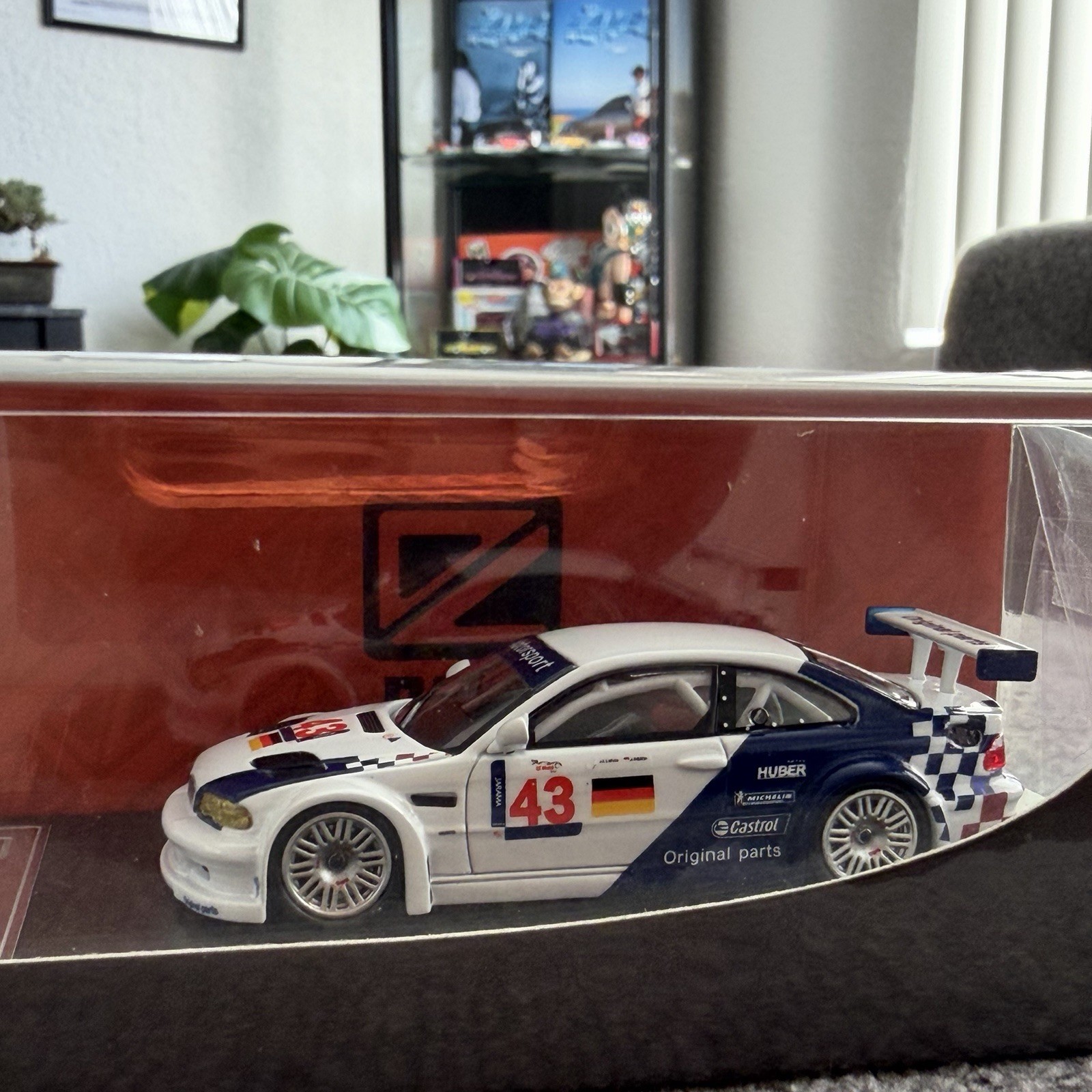 DCM 1:64 White M3 GTR E46 #43 Widebody Sports Model Diecast Display Car