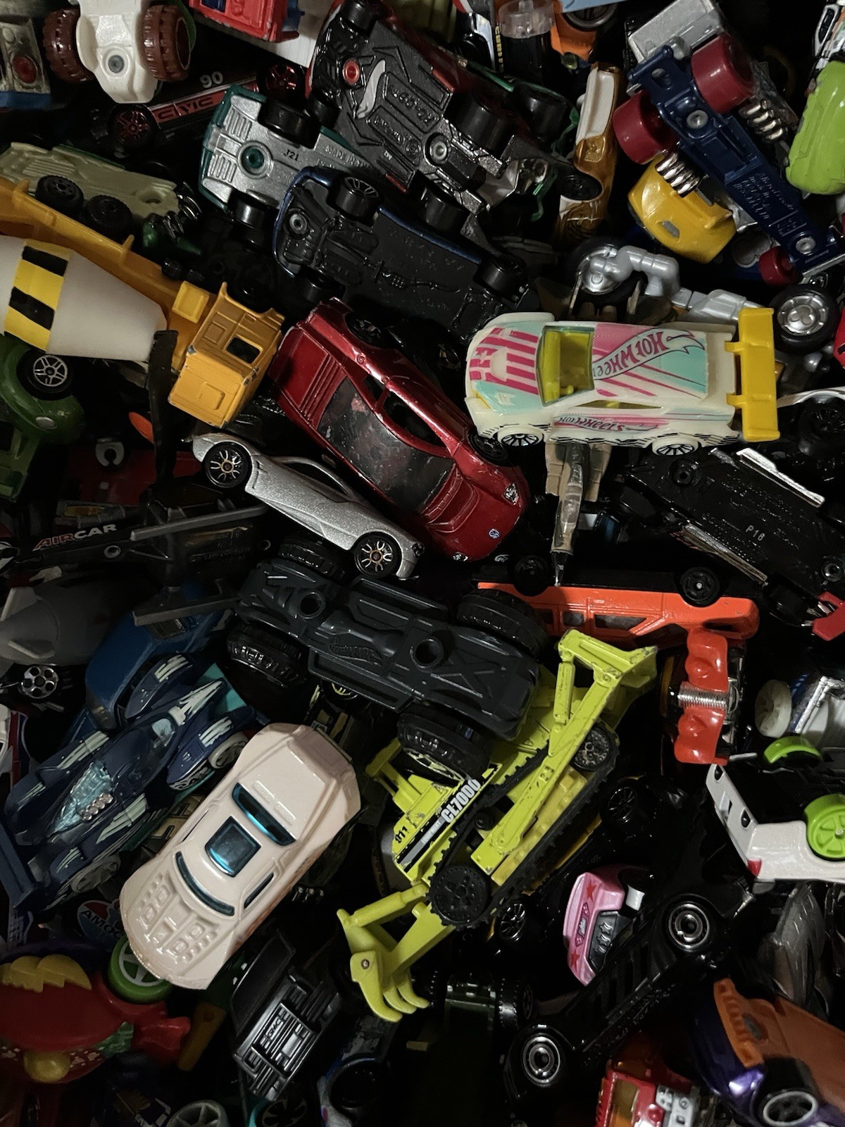 Hot Wheels Lot 40 Cars Vehicles Matchbox Mattel Maisto Disney Unbranded Mixed