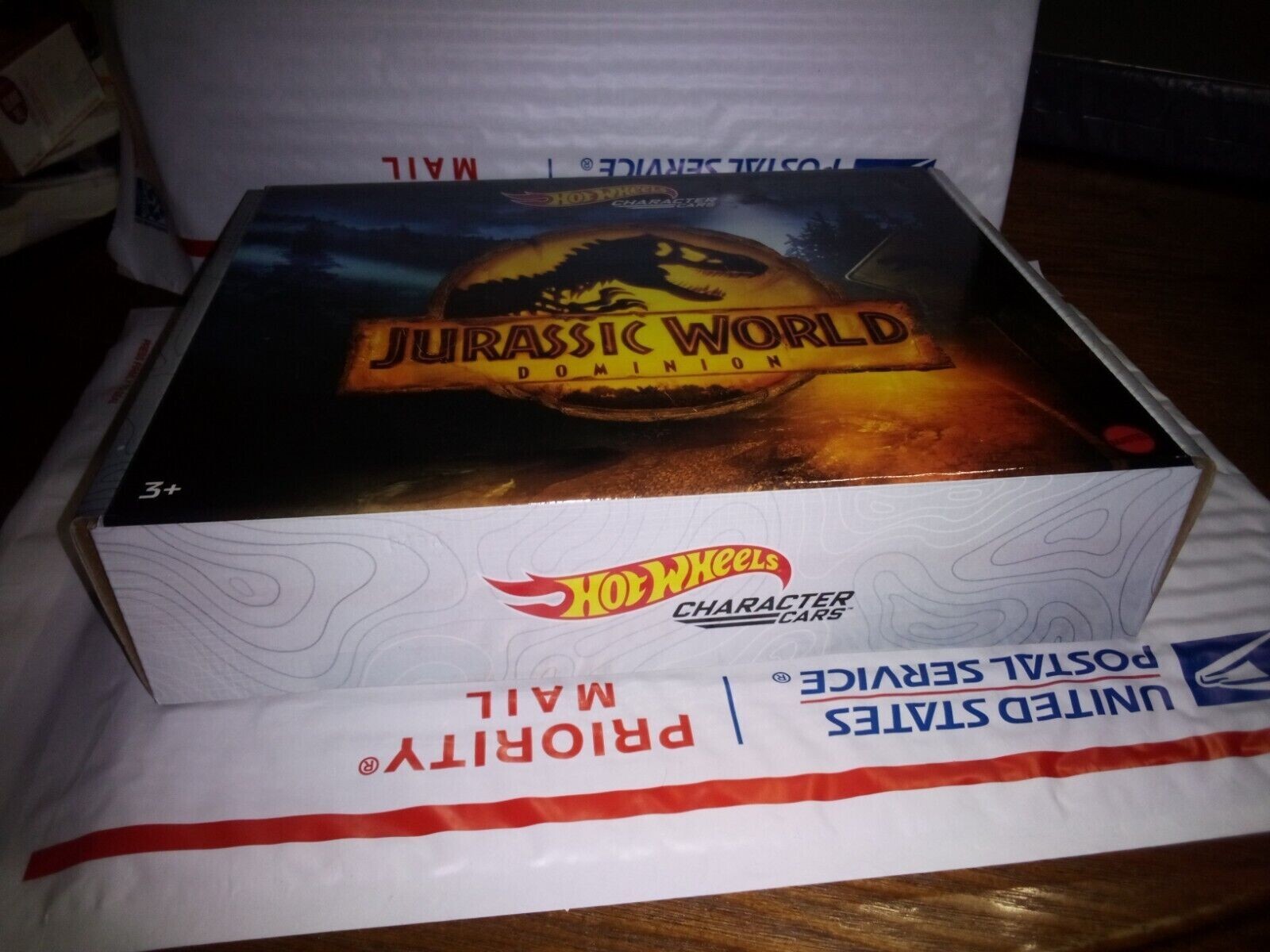 2022 NEW Hot Wheels Jurassic World Dominion Character Car 5 Pack Box Set