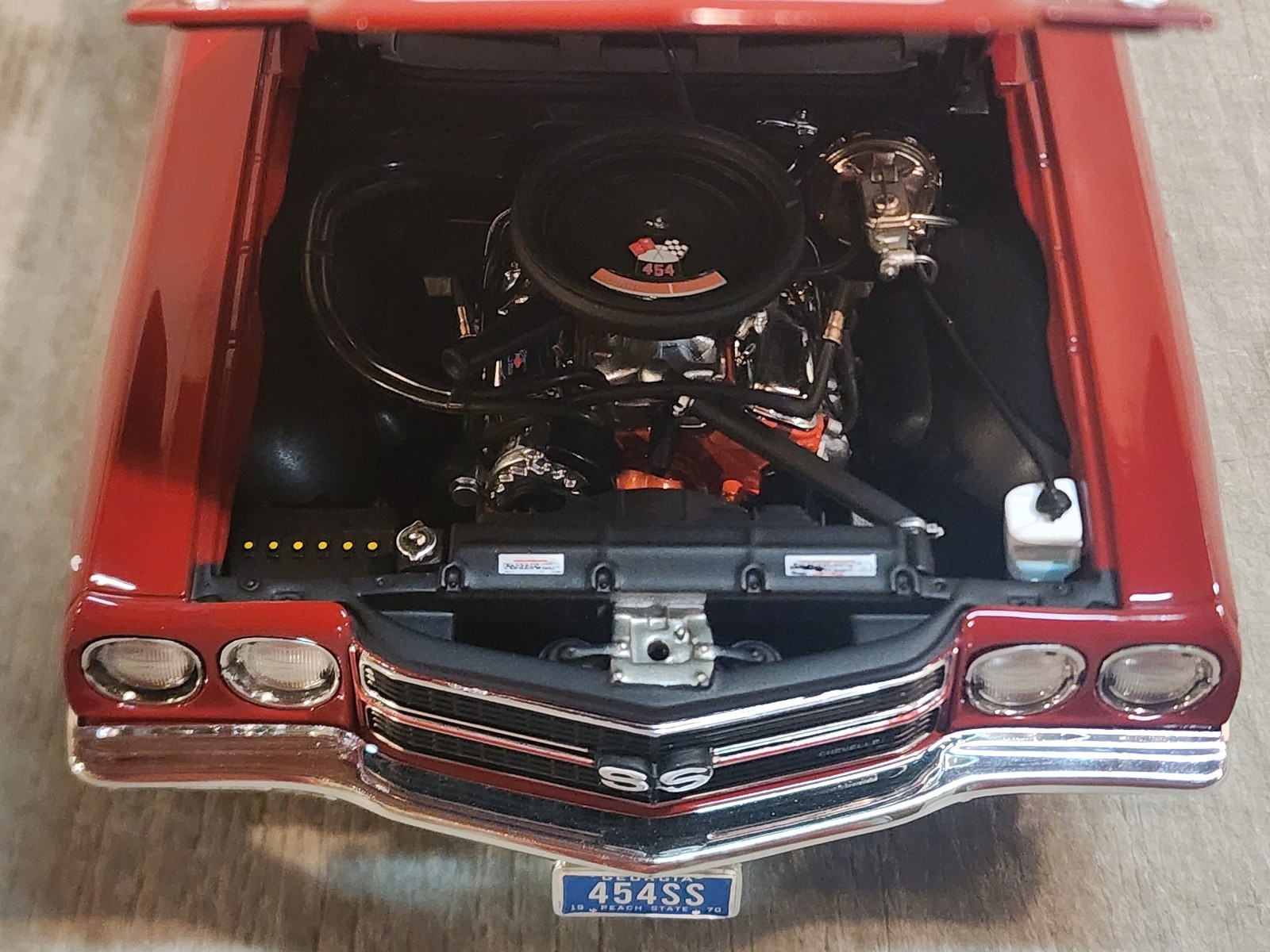 ACME: 1:18 1970 CHEVELLE SS 454 LS6 – A1805530 – CRANBERRY RED – LAST 2