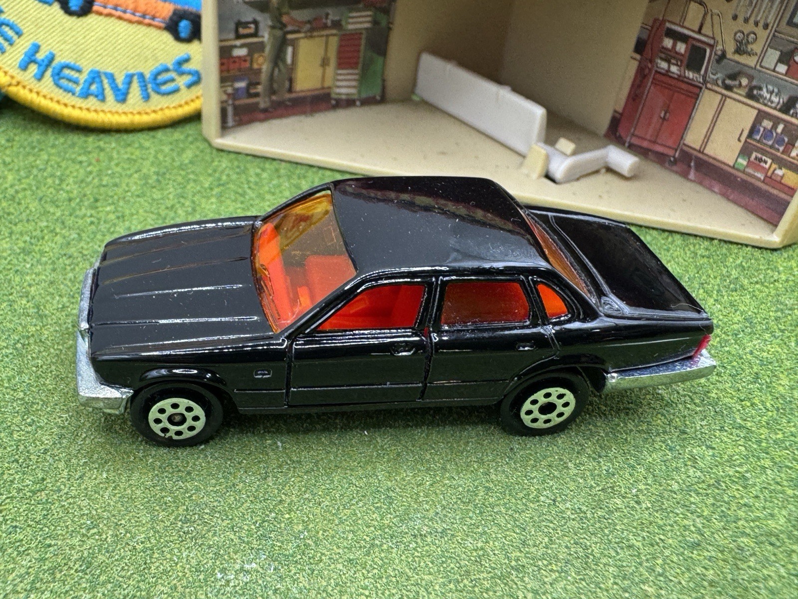 Majorette Jaguar XJ6 Dark Green Metallic No. 293 Diecast Car