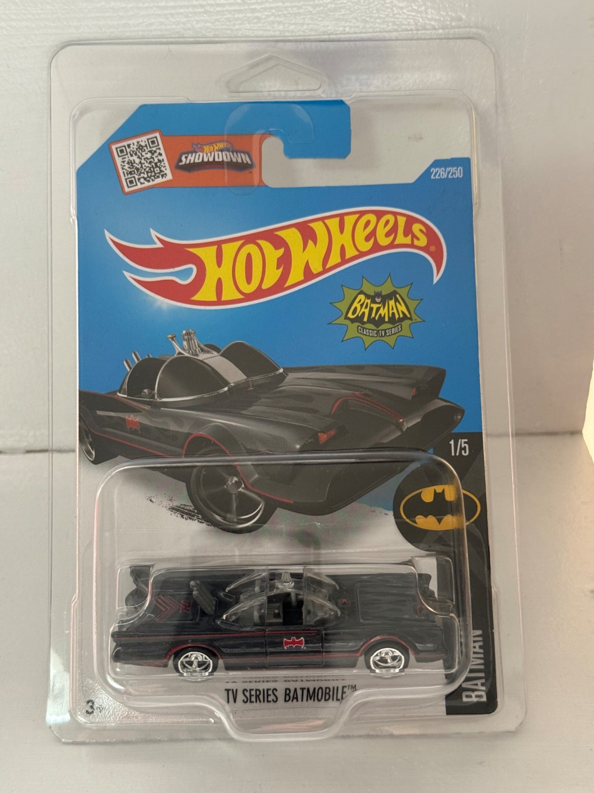 2016 HOT WHEELS SUPER TREASURE HUNT 1/5 BATMAN TV SERIES BATMOBILE 1:64