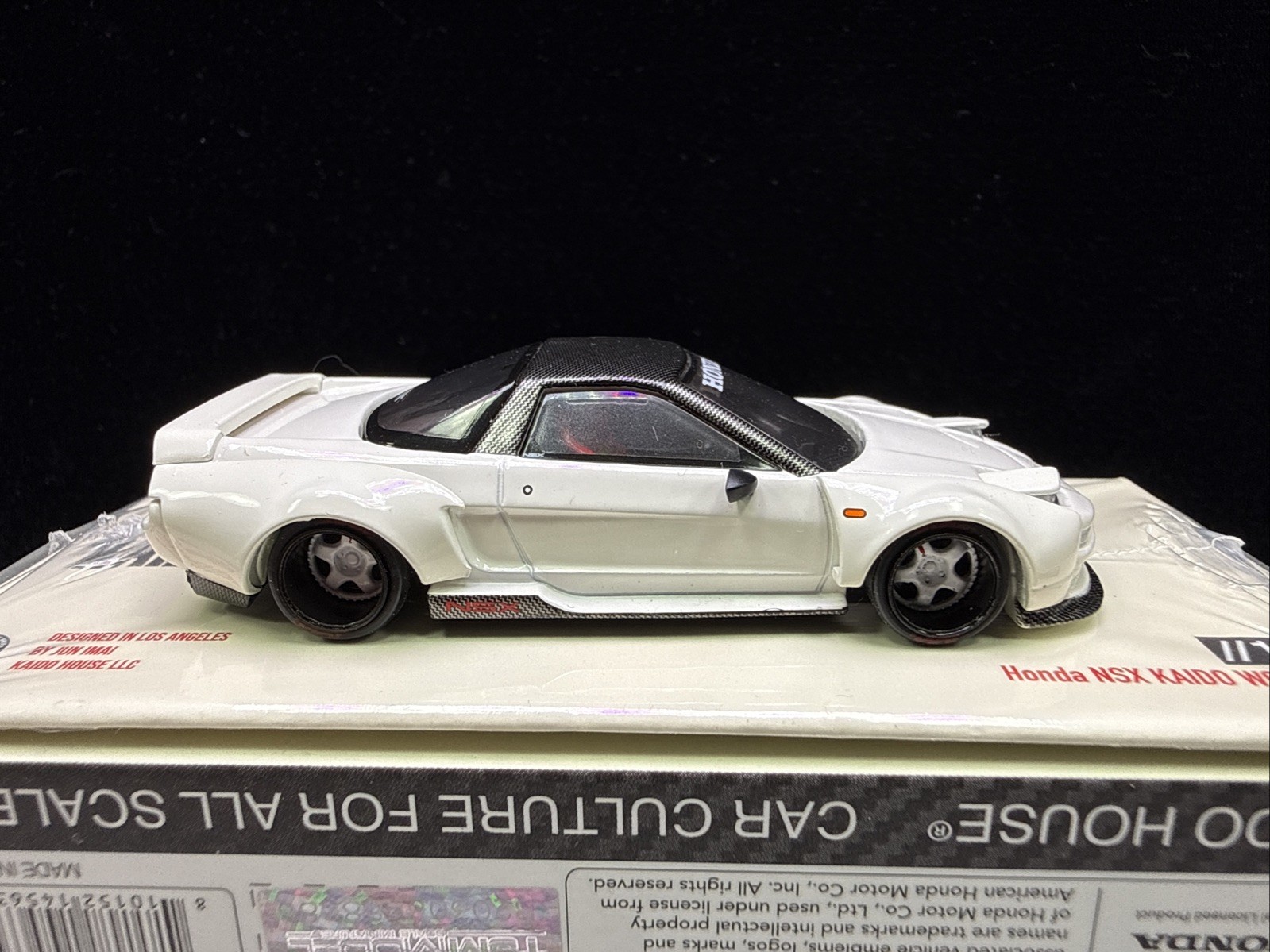 Kaido House x Mini GT 1:64 Honda NSX (NA1) Kaido WORKS V2 White KHMG148