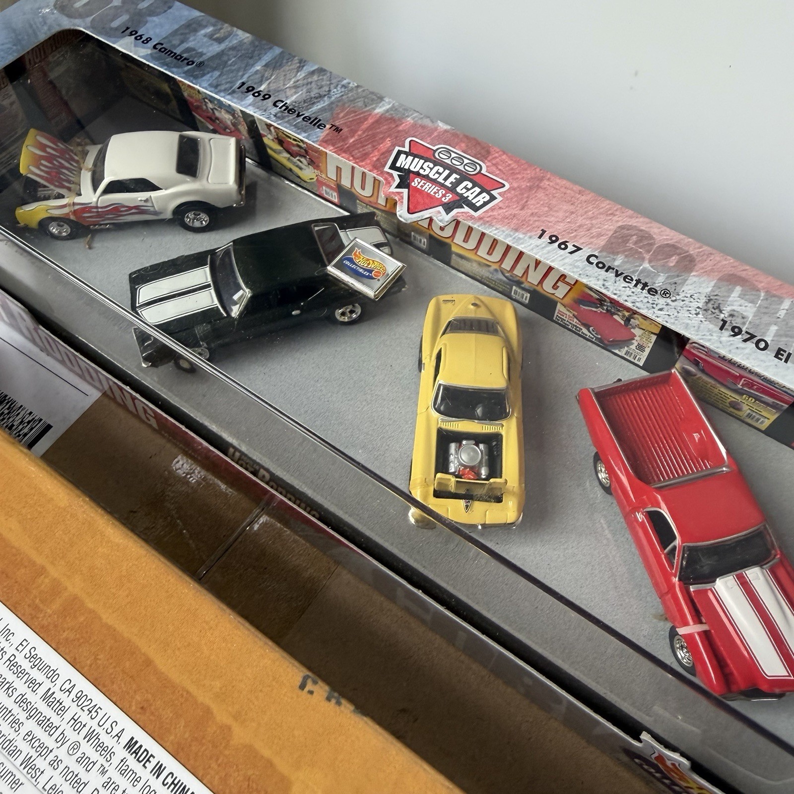 Lot (4) Hot Wheels Collectibles Sets Hard Rock Camaro Muscle Rodding Night Races