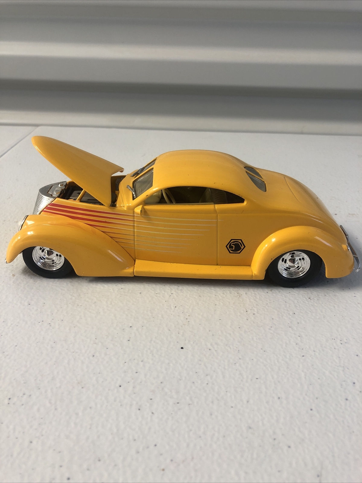 MATCO TOOLS/ERTL/RACING CHAMPIONS POSIE COUPE WILD CUSTOM 1/24 2001 RELEASE
