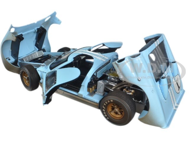 1966 FORD GT-40 MK II #1 LIGHT BLUE (DIRTY) 1/18 BY SHELBY COLLECTIBLES SC405