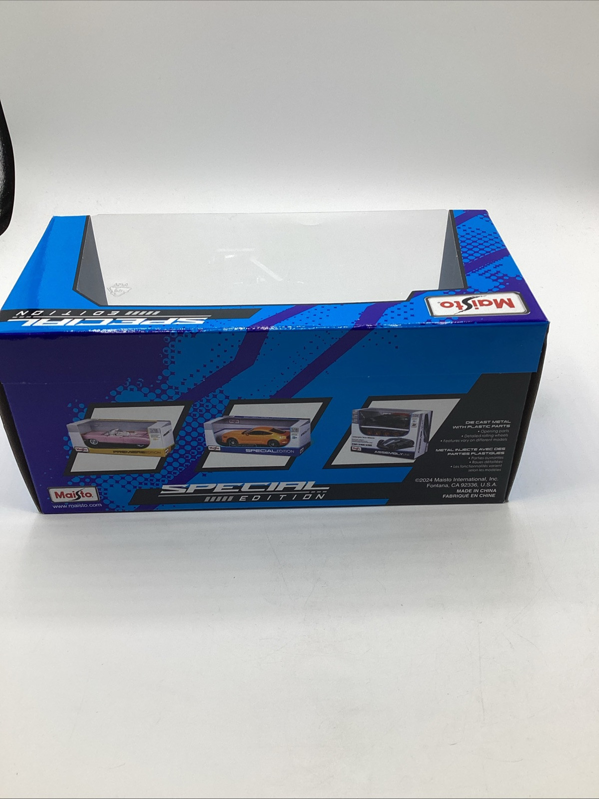 1970 CHEVROLET CORVETTE CONVERTIBLE BLUE 1/24 DIECAST MODEL CAR BY MAISTO 31202