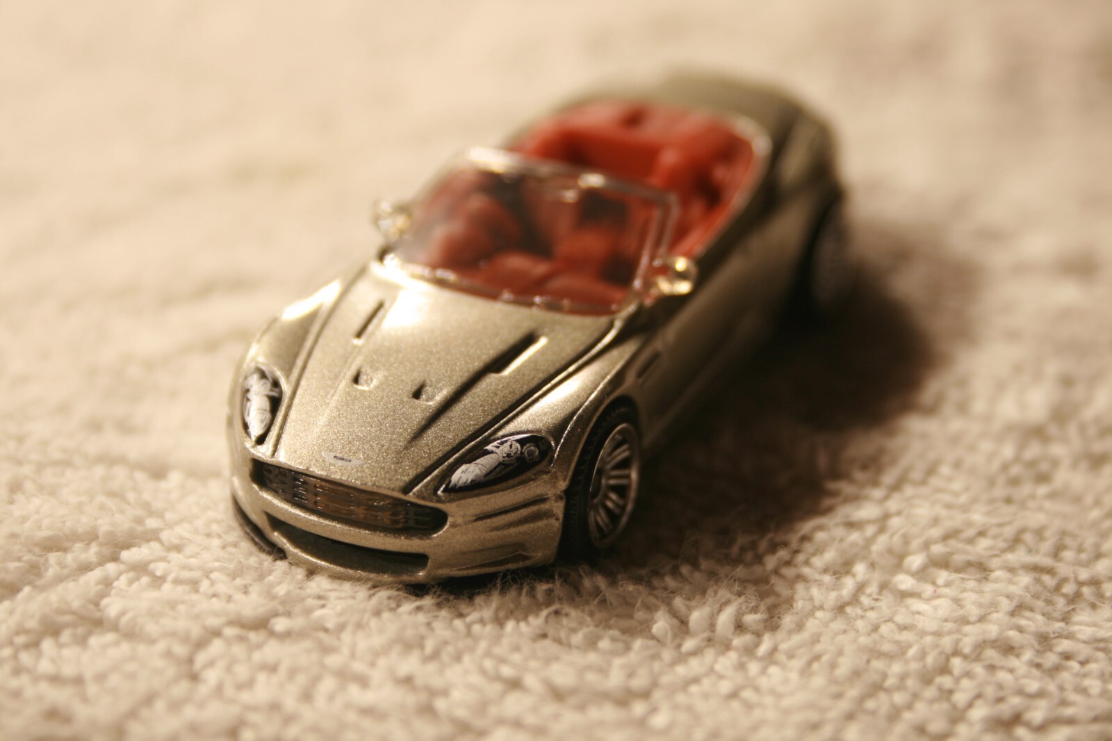 NEW MATCHBOX 💥 2011 SILVER METALLIC ASTON MARTIN DBS VOLANTE CONVERTIBLE 💥