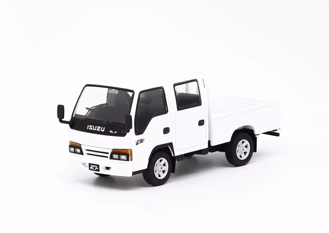 Model1 1:64 White JDM Isuzu ELF Double Cabin Truck Model Metal Diecast Car