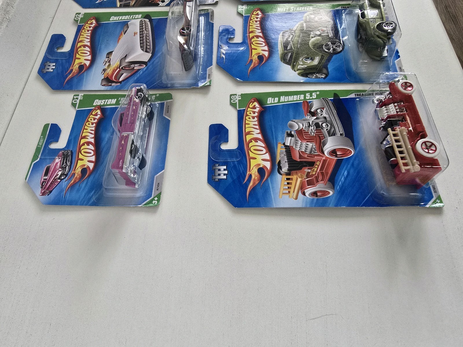 Hot Wheels Treasure Hunt Lot Of 8 SEALED NEW Cadillac Evil Twin Chevy Truck Olds