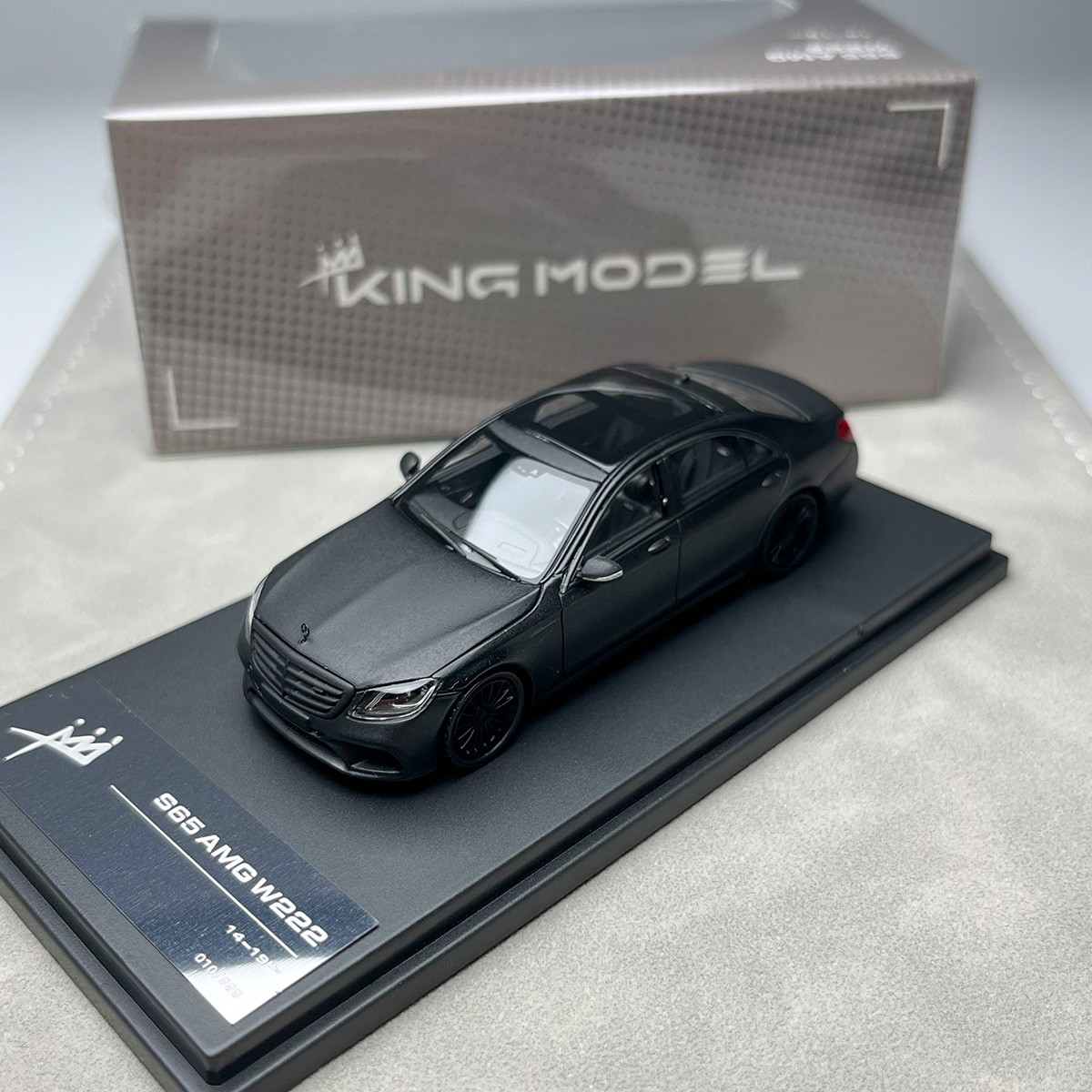 King 1:64 Matte Black AMG S65 W222 Luxury Sports Model Diecast Metal Car New