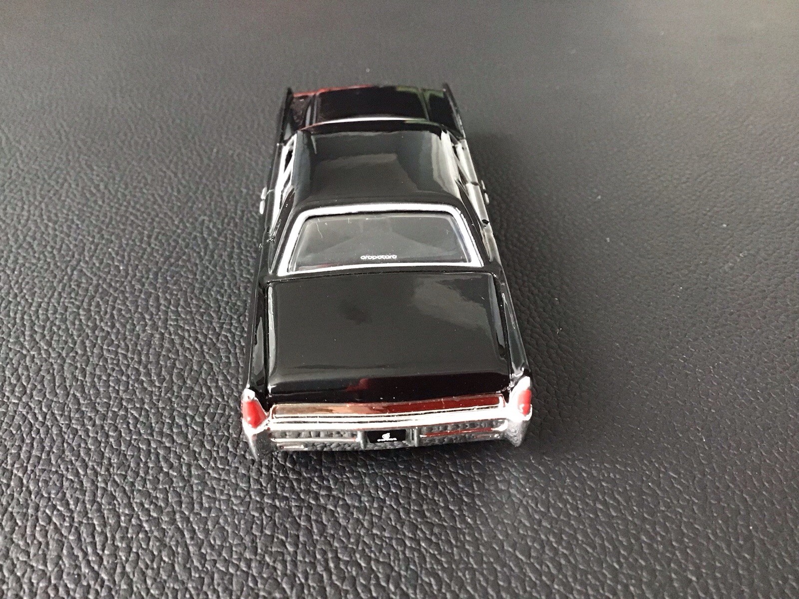 1/50 HOT WHEELS DROPSTARS 1961/62/63/64 LINCOLN CONTINENTAL BLACK