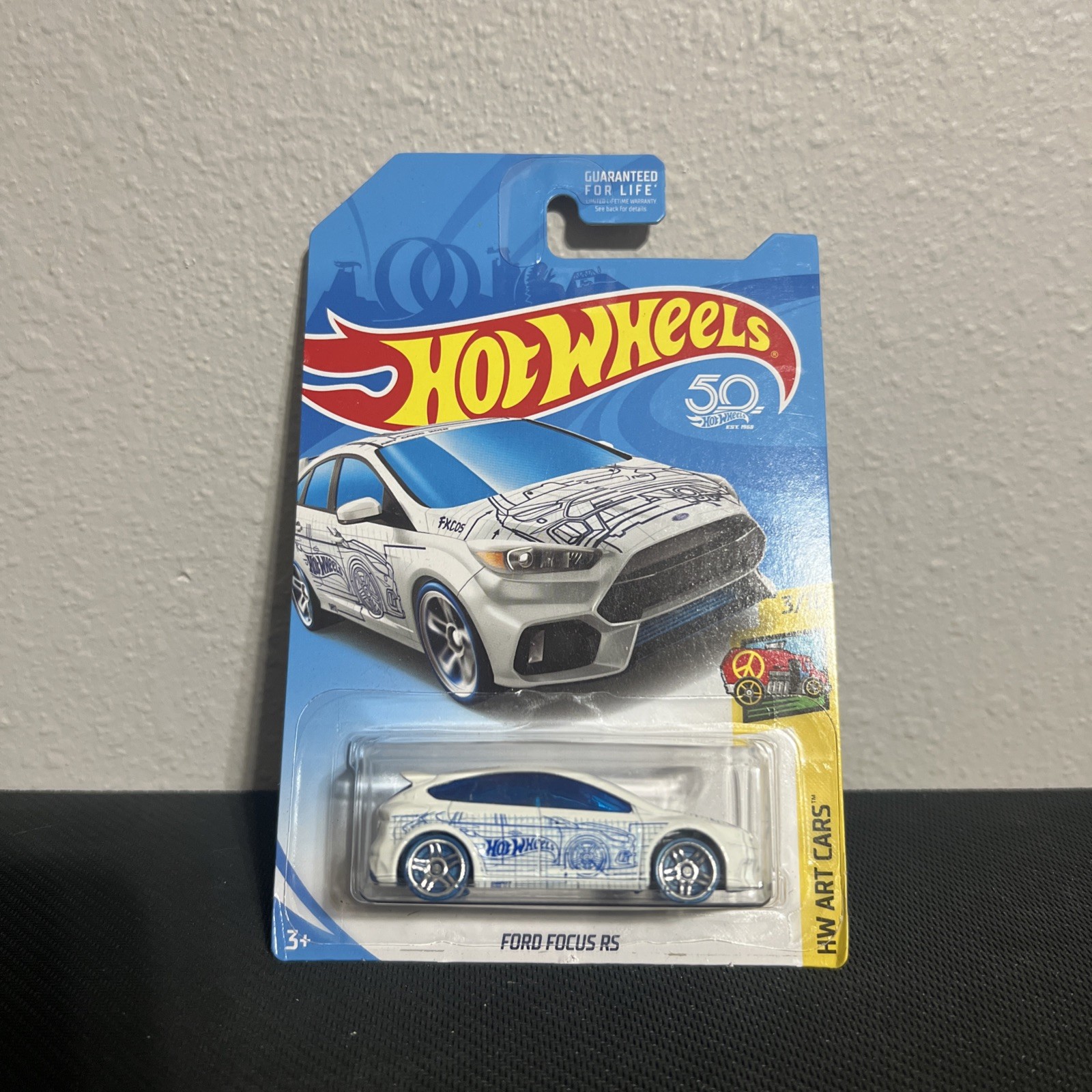 HOT WHEELS 2018 ART CARS 3/10 FORD FOCUS RS KMART COLOR EXCLUSIVE WHITE
