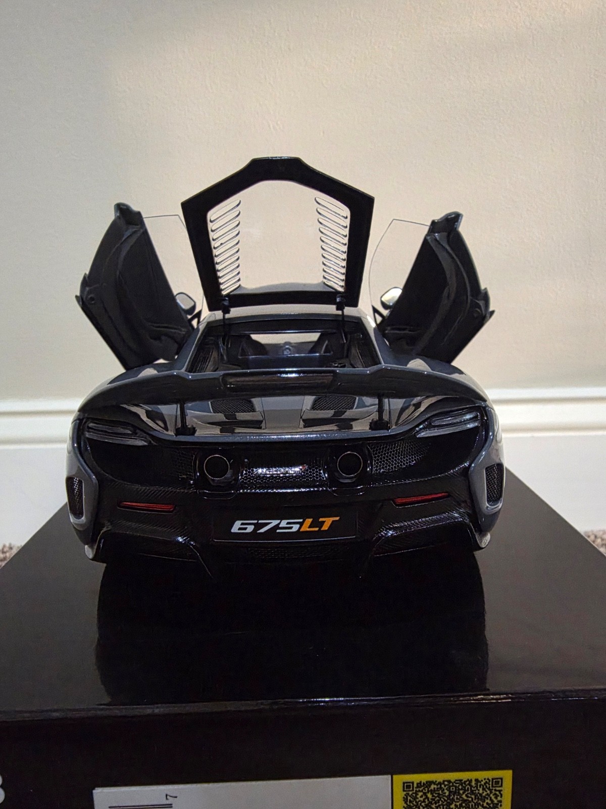 AUTOart 1/18 Mclaren 675LT Chicane GREY 76047
