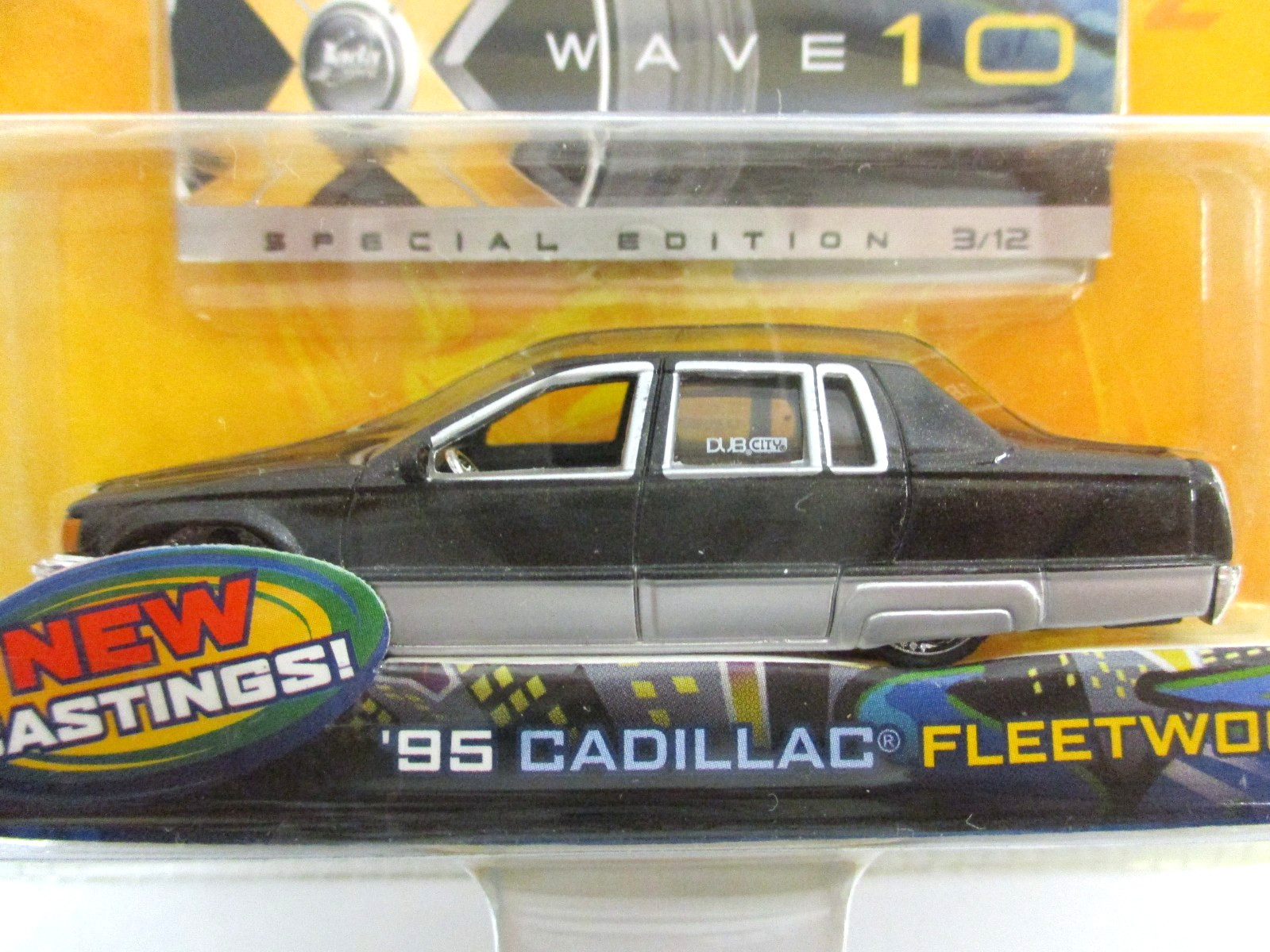 JADA – DUB CITY OLD SKOOL – 1995 CADILLAC FLEETWOOD BROUGHAM LOWRIDER – 1/64