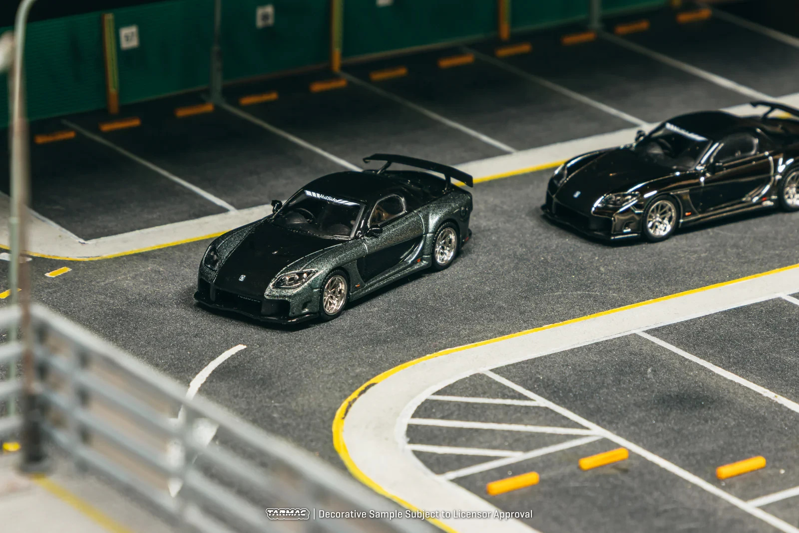 Tarmac Works 1/64 Mazda RX-7 VeilSide Fortune 7 Grey Metallic/Black