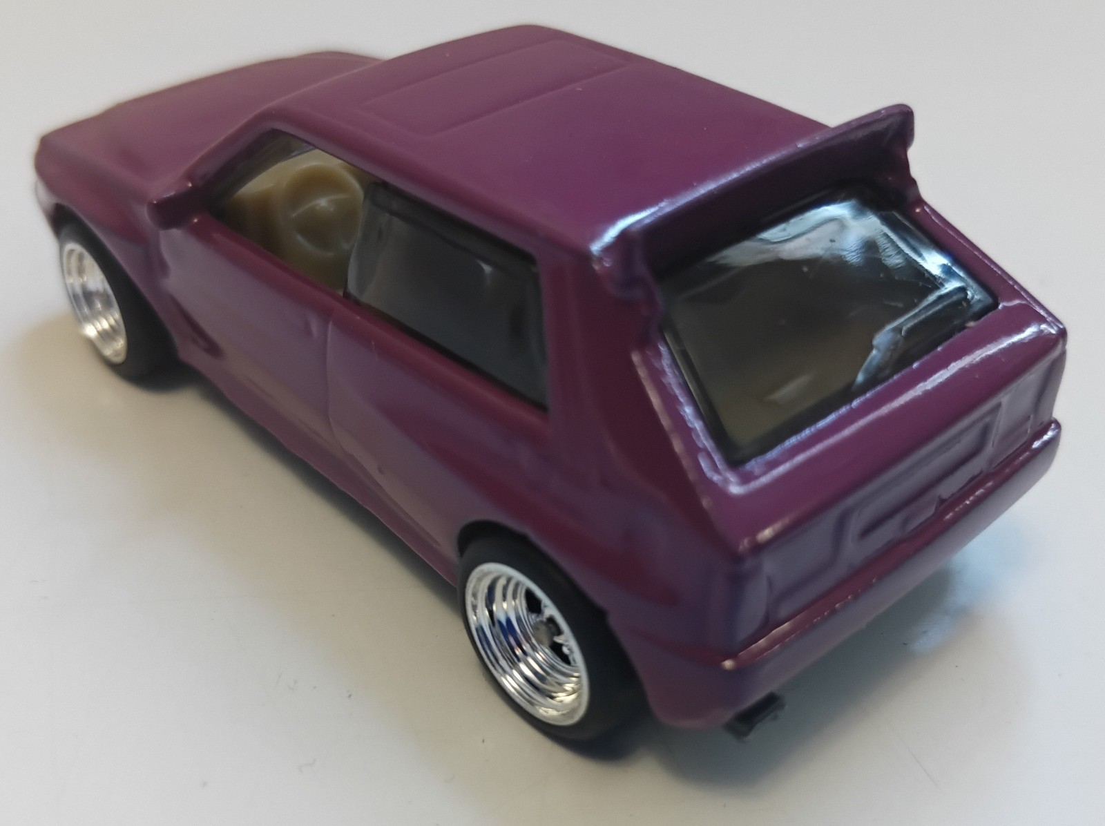 Hot Wheels: Lancia Delta Integrale (Gone in Sixty Seconds Series 2-Natsumi)