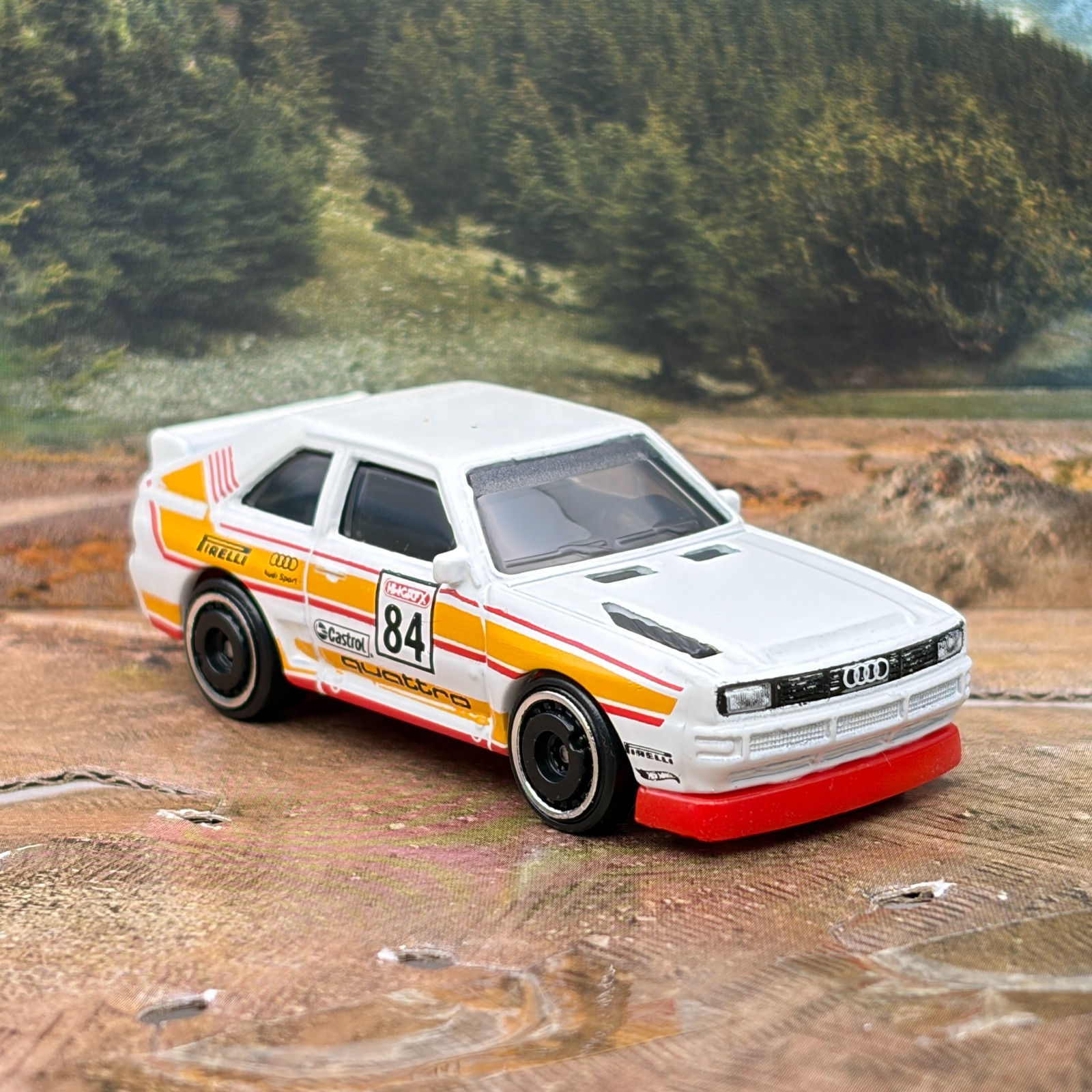 Hot Wheels ’84 Audi Sport Quattro White 1:64 LOOSE Diecast Car