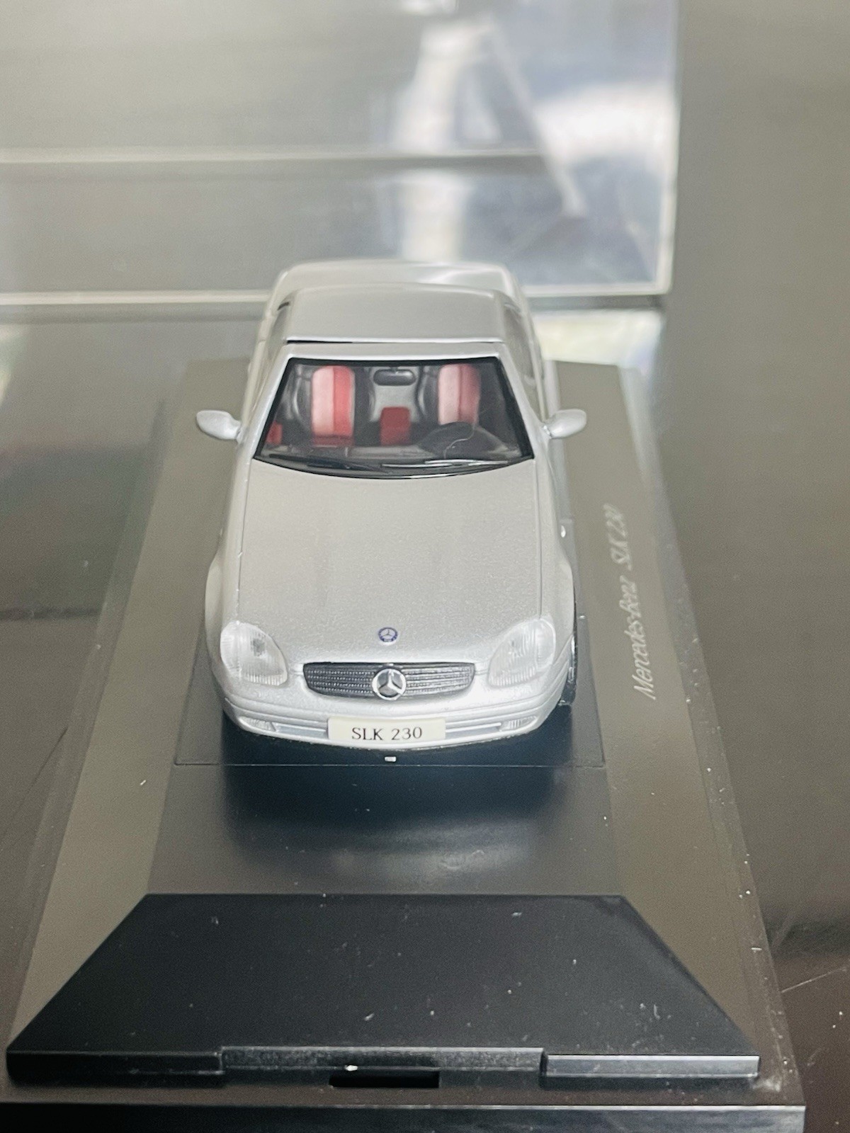 Herpa 1/43 Mercedes Benz SLK 230 Die Cast Grey With Hard Top Dealer Edition