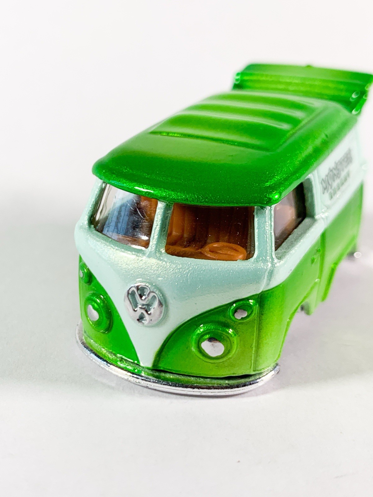 Hot Wheels Custom Kool Kombi MONSTER ENERGY VW Bus Real Riders Rubber Tires