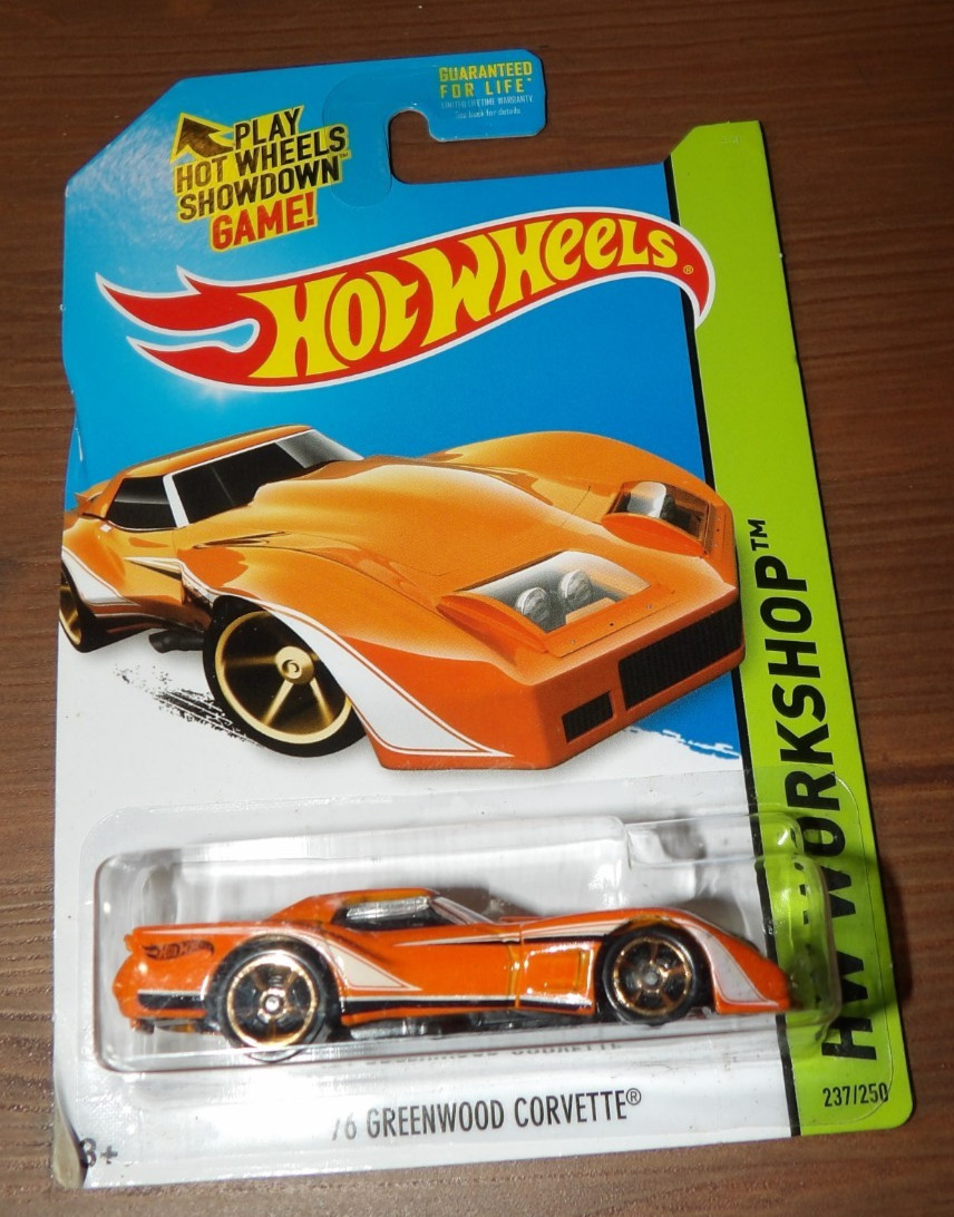 2X – 2014 Hot Wheels – ’76 Greenwood Corvette & ’69 Corvette