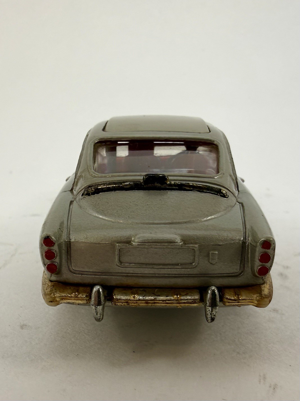 Corgi James Bond Aston Martin DB5 #271 w/ Box, 2 Figures, All Functions Work