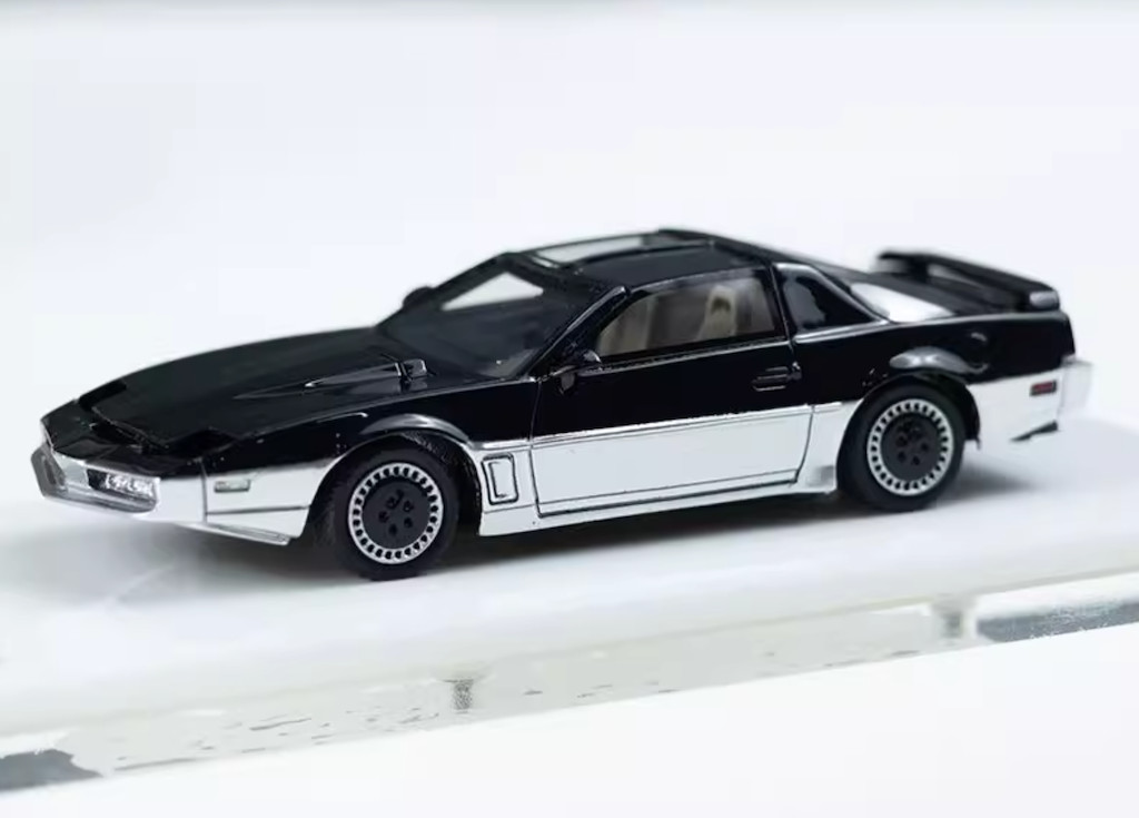 TNT 1:64 Black KARR Firebird Racing Sports Muscle Model Diecast Resin Car