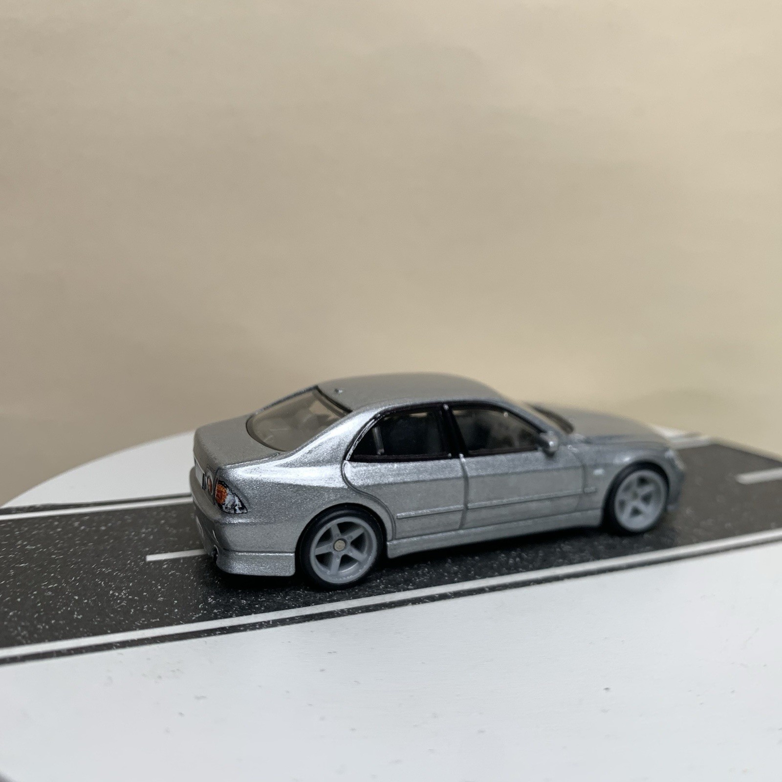 Hot Wheels Premium Modern Classics ’98 Toyota Altezza Lexus IS300 Silver 1:64 NM