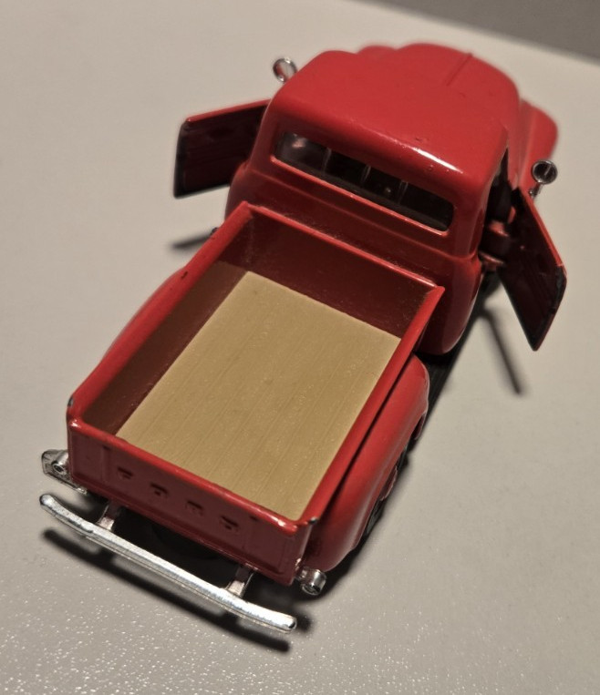 (2) – Ford Diecast Red – 1/32 Scale – Maisto 1953 Pickup – Ertl 1964 1/2 Mustang