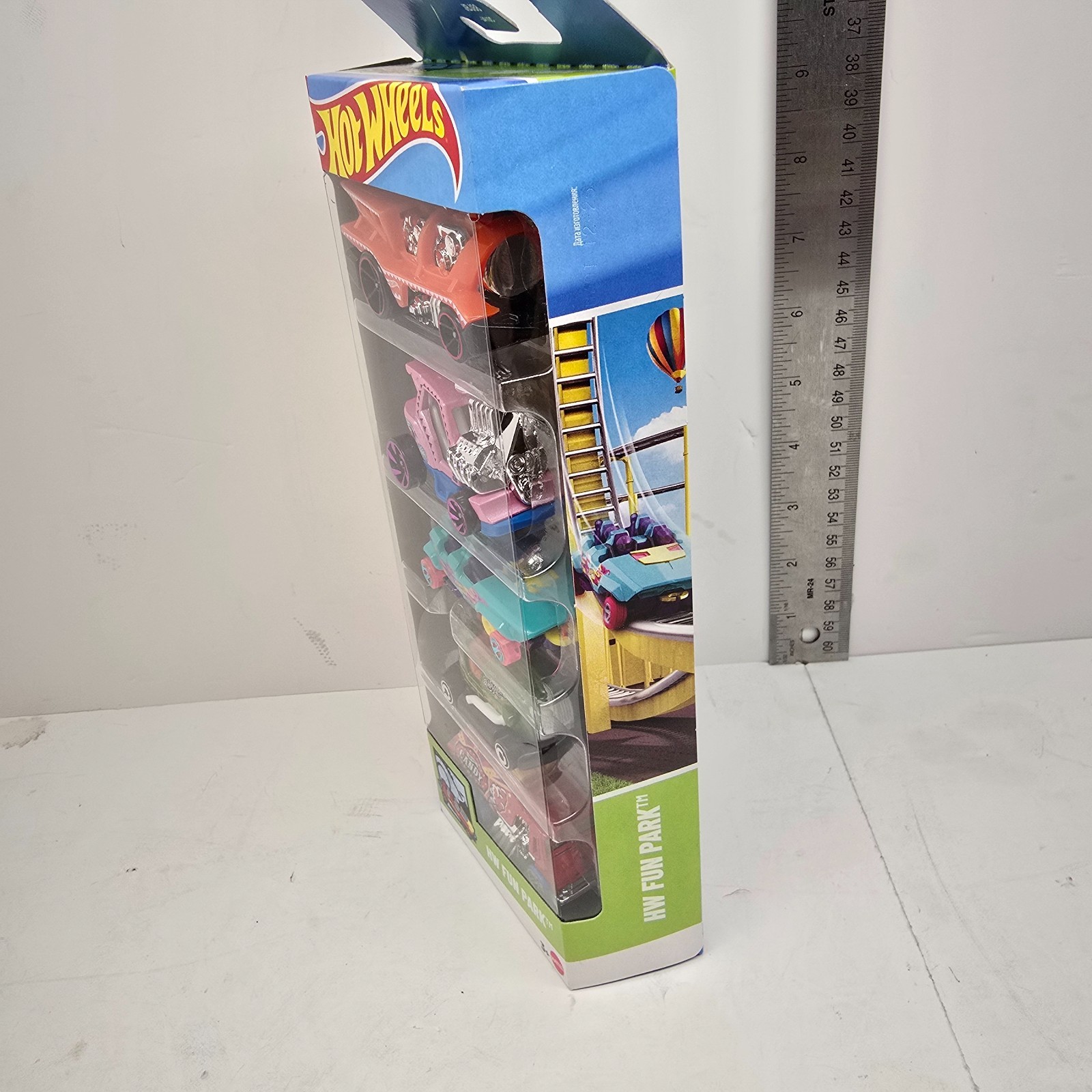 Hot Wheels 2025 Newest 5 pack HW Fun Amusement Park Roller-coaster Cars Toys