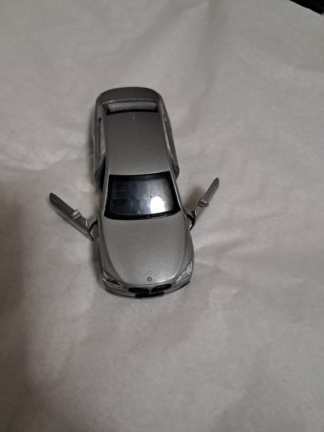 BMW 1/46 760LI CAR MODEL Toy Collectable