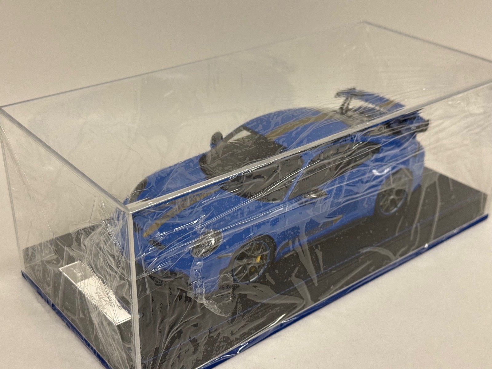 1/18 Ivy Porsche 911 GT3 992.1 Blue with Silver Stripe 20 pcs AB661 LAST ONE