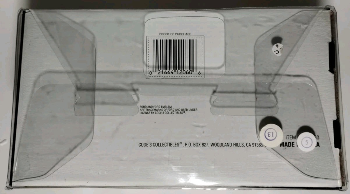 Code 3 – Ford Ambulance 9 E-350 – Washington, DC – Model #12060