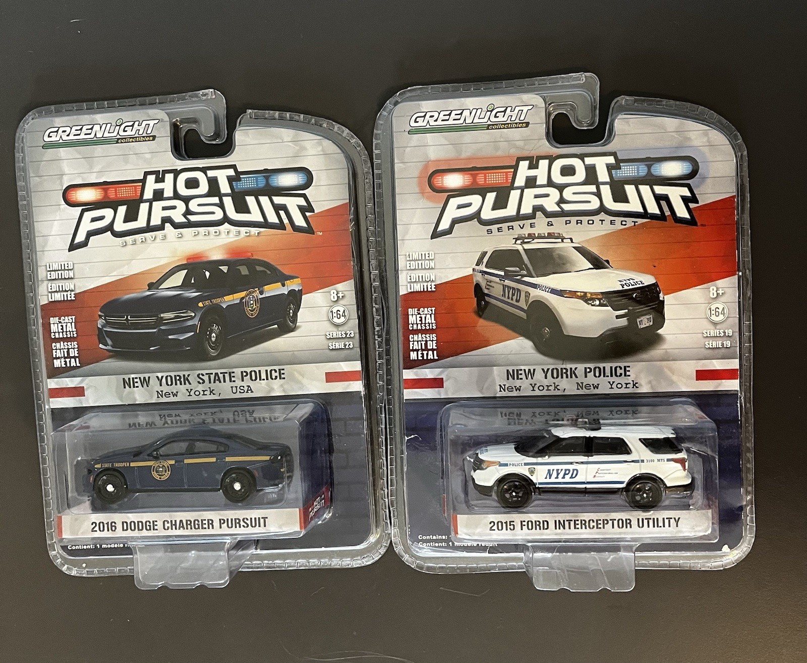 Green light NYST 2016 Dodge Charger Pursuit And 2015 NYPD Ford Interceptor. Open