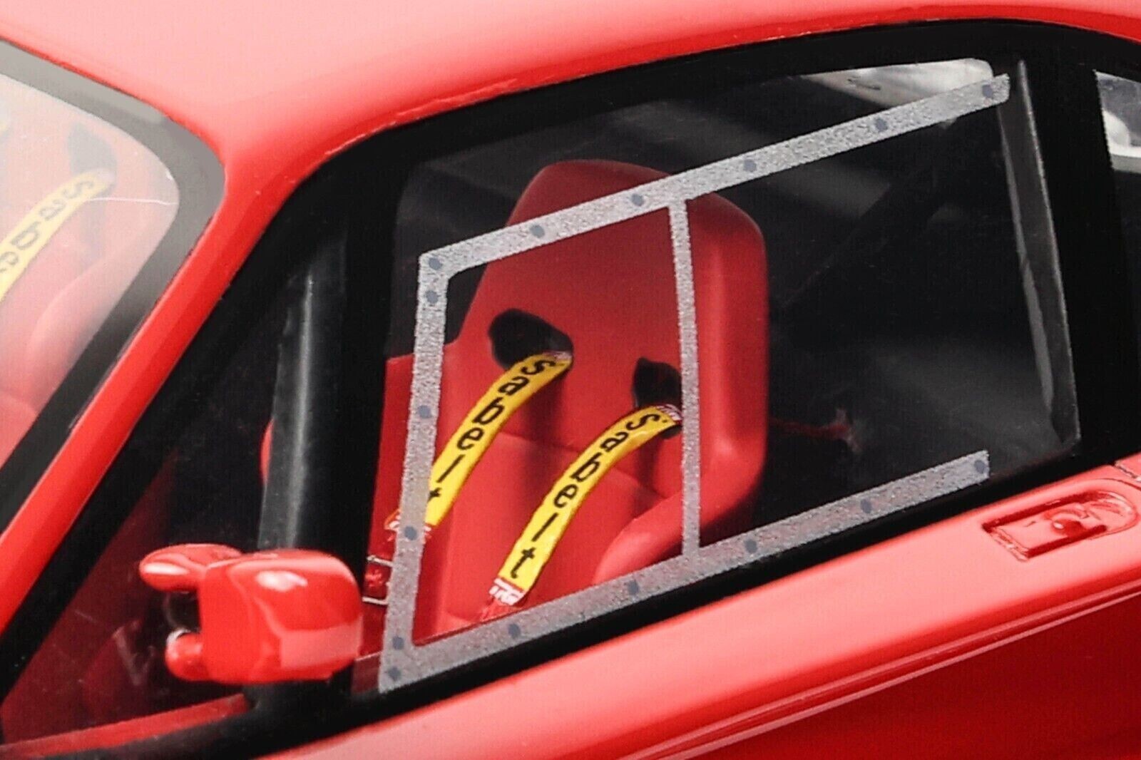 1/18 Scale Ferrari F40 LM Red 1989 Rosso Corsa Red Model Car By GT Spirit GT388