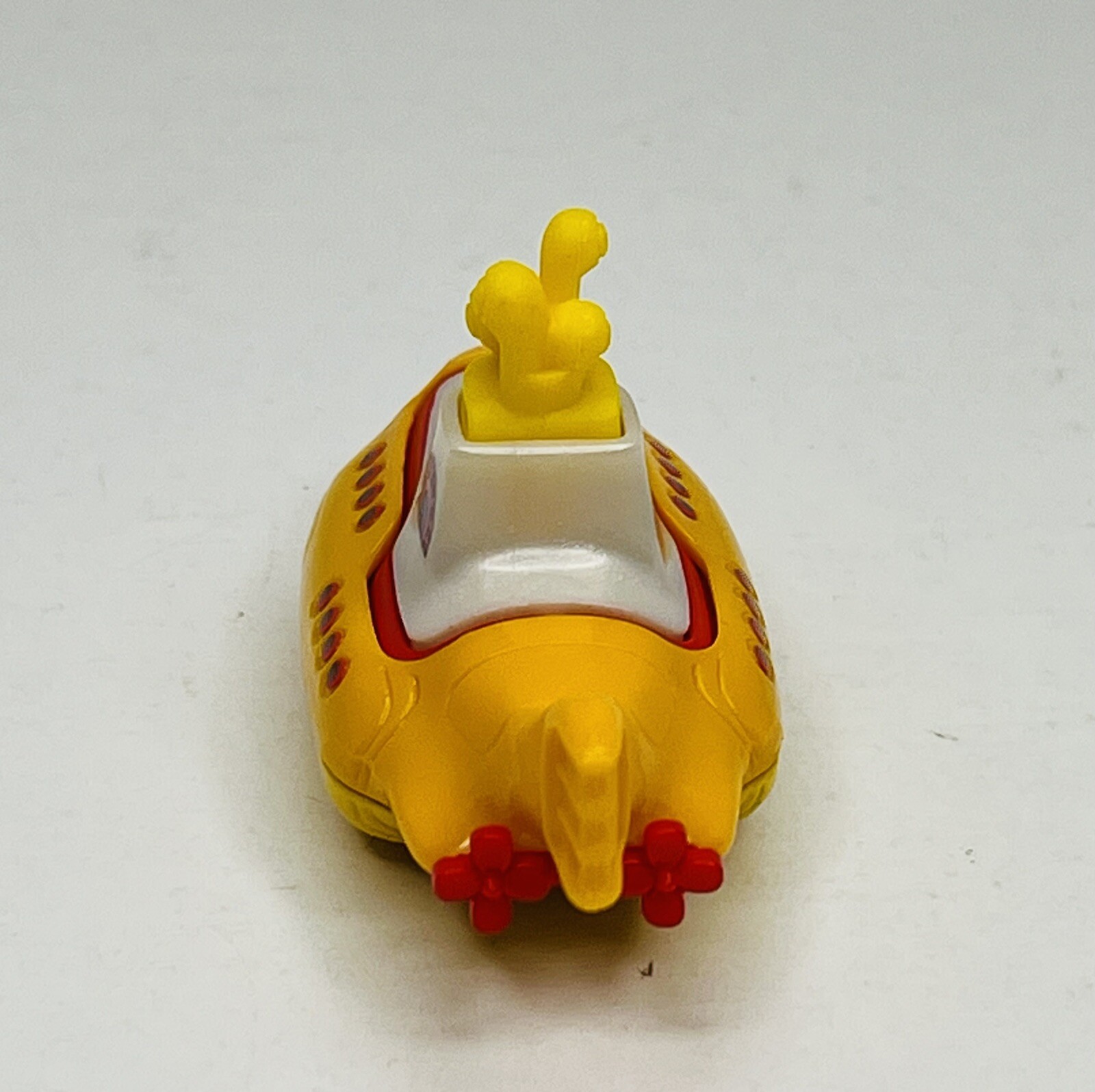 Hot Wheels The Beatles Yellow Submarine #225 Loose-Display HW Screen Time