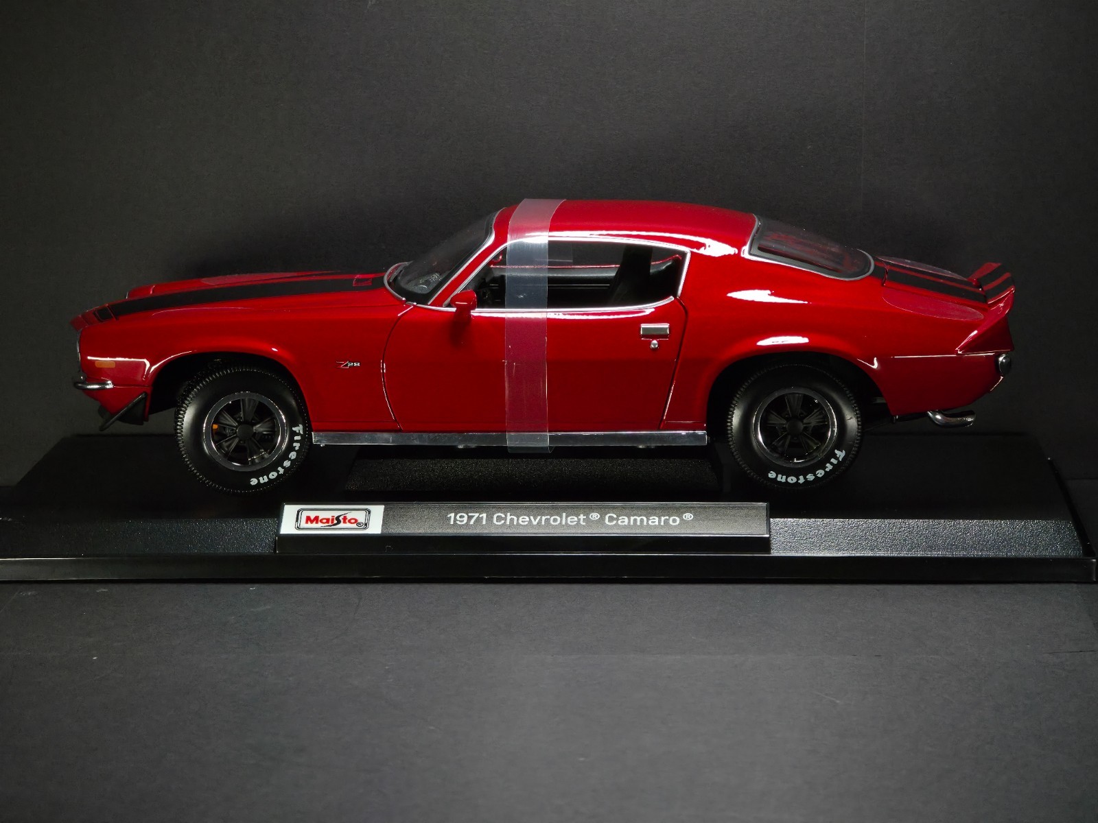 1971 Chevrolet Camaro 1:18 Maisto Exclusive Style Special Edition – Red